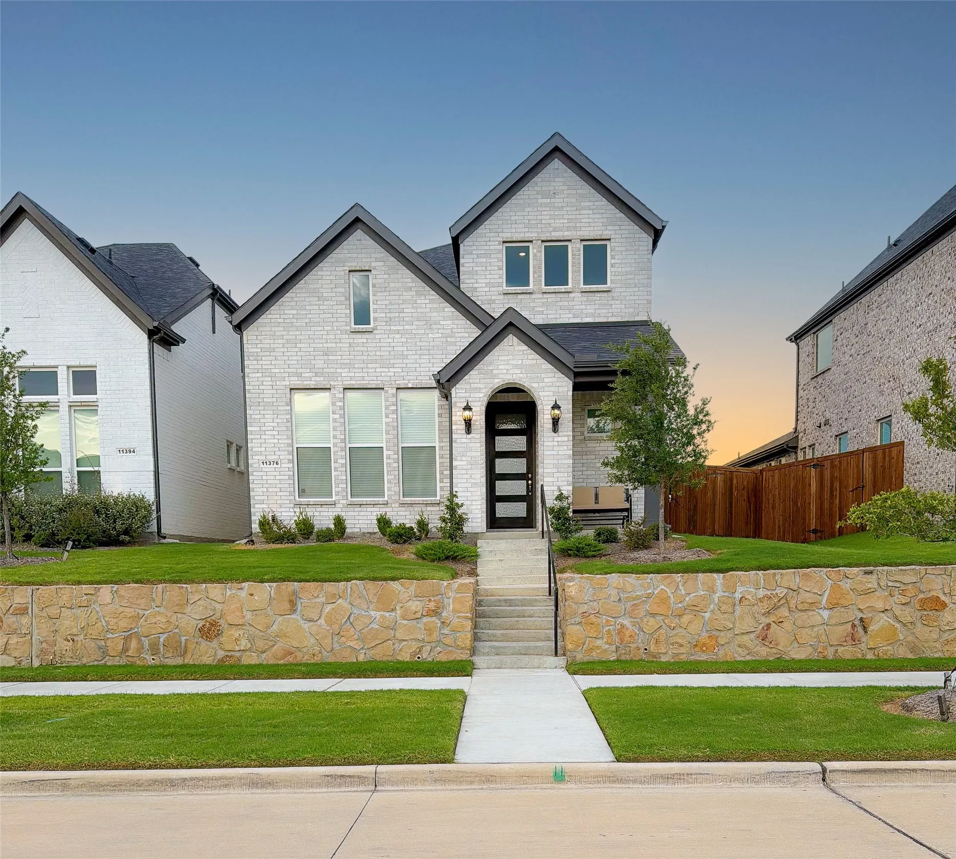 Single Family Residence For Sale in Collin County , 11376 Chiltern Street, Frisco, Texas 75035, 4 Bedroom, 4 Bathroom, 2 Garage spaces, 2,490 Sqft, built in 2024, mls#21338507, Real Estate Agent in Frisco, Homes For Sale in Collin county, Homes For Sale in Frisco, Realtor in Frisco Texas, Real Estate Brokerage Independent Realty Texas, Luminita Cordes Realtor