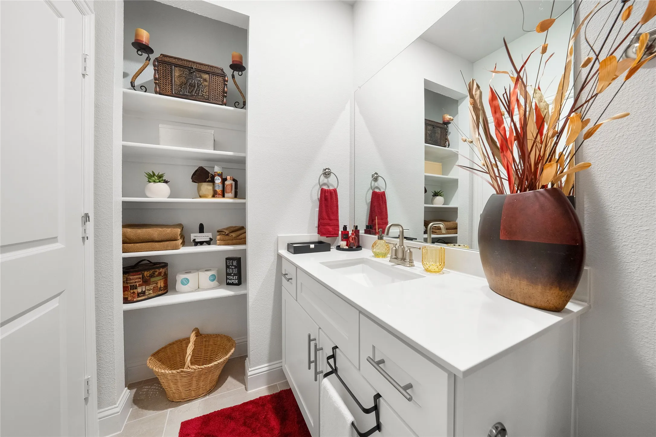 Single Family Residence For Sale in Collin County , 11376 Chiltern Street, Frisco, Texas 75035, 4 Bedroom, 4 Bathroom, 2 Garage spaces, 2,490 Sqft, built in 2024, mls#21338507, Real Estate Agent in Frisco, Homes For Sale in Collin county, Homes For Sale in Frisco, Realtor in Frisco Texas, Real Estate Brokerage Independent Realty Texas, Luminita Cordes Realtor