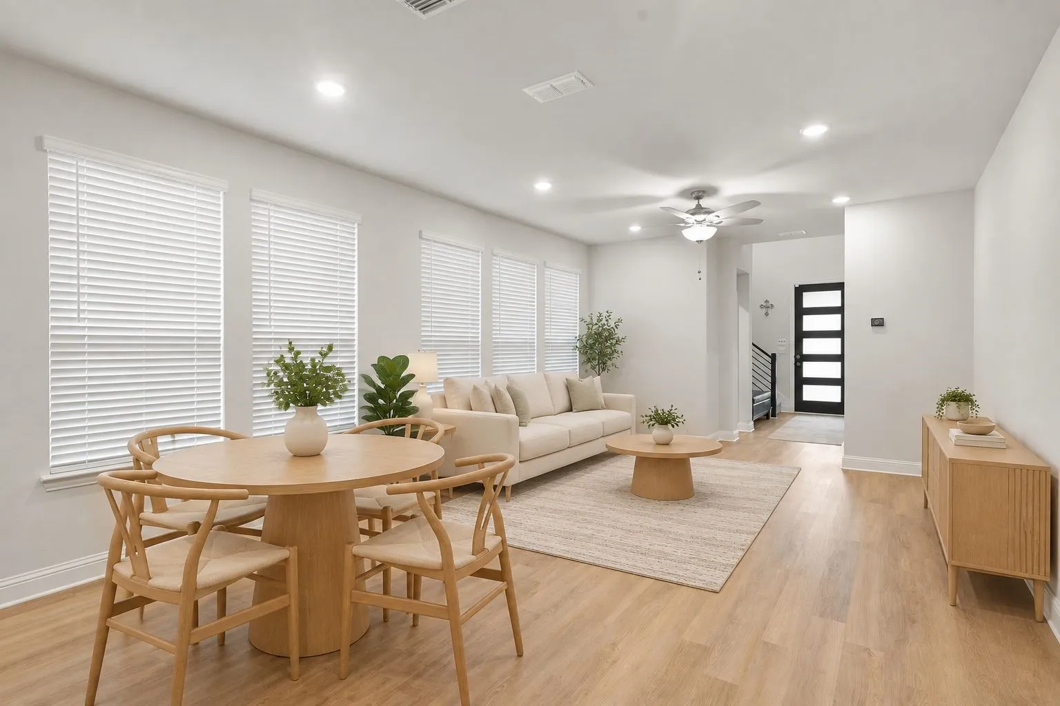 Single Family Residence For Sale in Collin County , 11376 Chiltern Street, Frisco, Texas 75035, 4 Bedroom, 4 Bathroom, 2 Garage spaces, 2,490 Sqft, built in 2024, mls#21338507, Real Estate Agent in Frisco, Homes For Sale in Collin county, Homes For Sale in Frisco, Realtor in Frisco Texas, Real Estate Brokerage Independent Realty Texas, Luminita Cordes Realtor