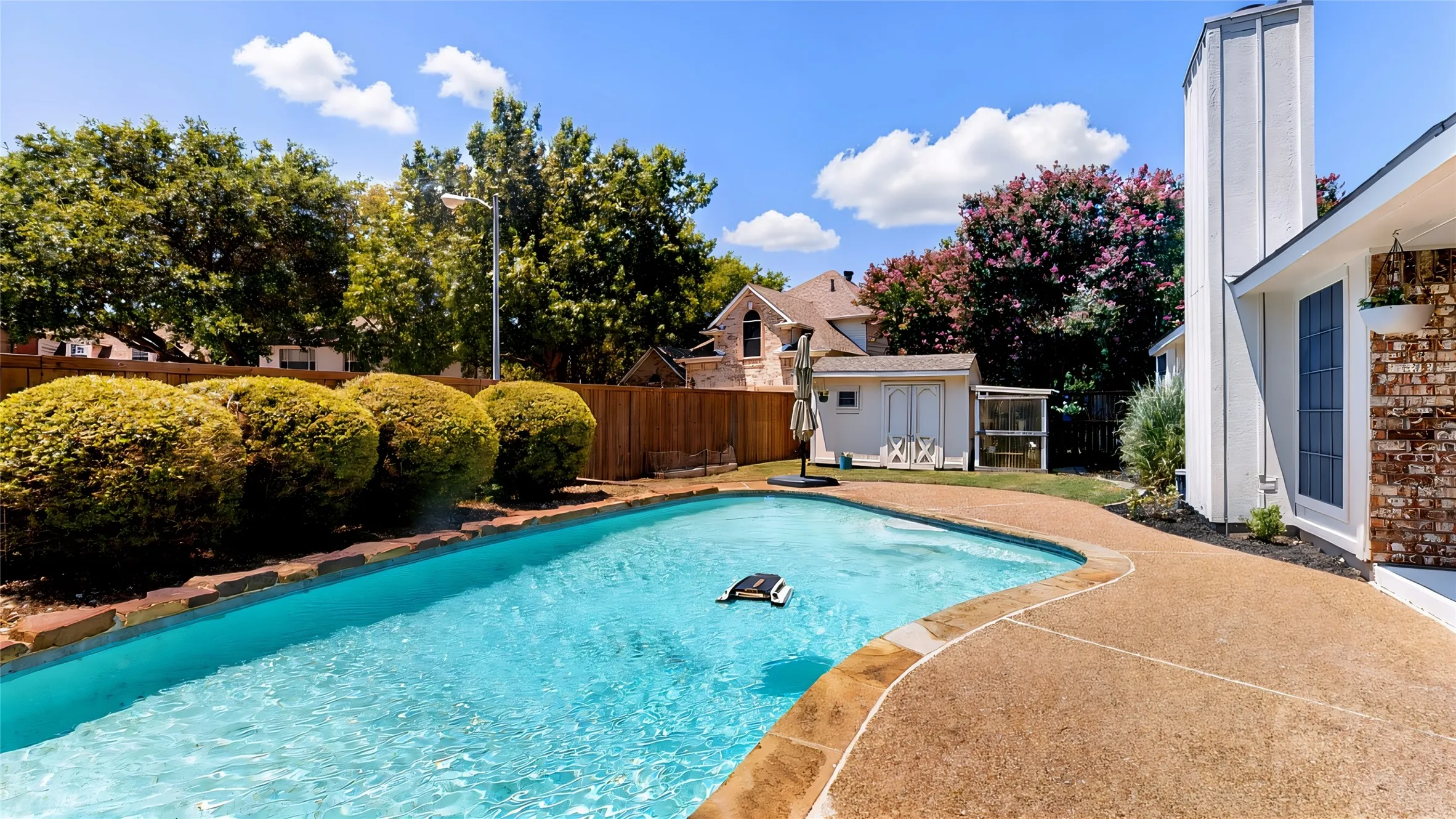 Single Family Residence For Sale in Tarrant County , 3321 Knob Oak Drive, Grapevine, Texas 76051, 4 Bedroom, 2 Bathroom, 2 Garage spaces, 1,758 Sqft, built in 1986, mls#21340012, Real Estate Agent in Grapevine, Homes For Sale in Tarrant county, Homes For Sale in Grapevine, Realtor in Grapevine Texas, Real Estate Brokerage Independent Realty Texas, Luminita Cordes Realtor