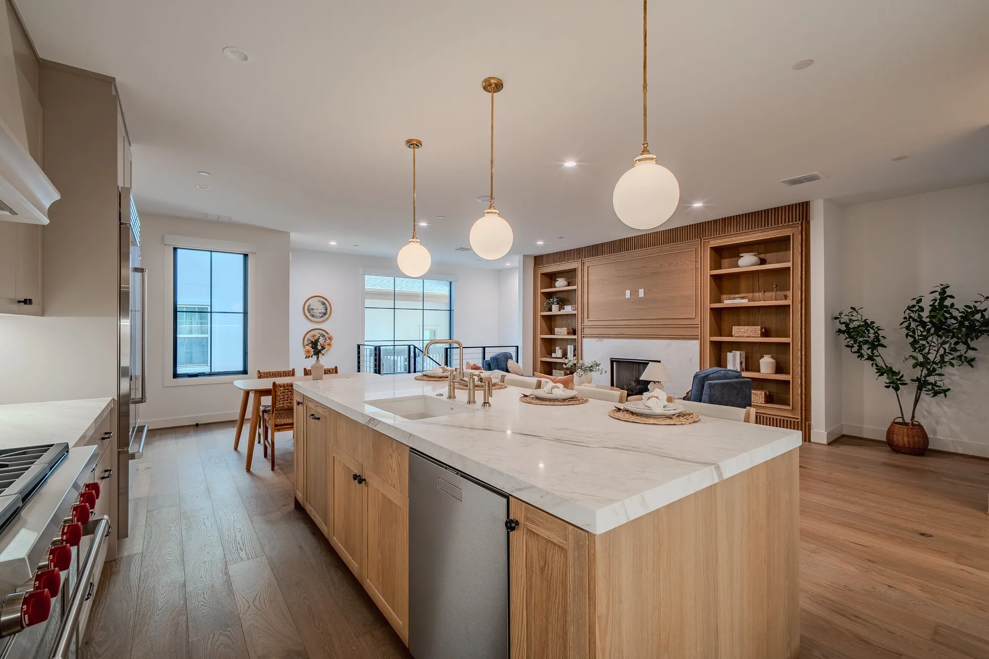 Condominium For Rent in Dallas County , 4114 Emerson Avenue 6, University Park, Texas 75205, 3 Bedrooms, 3 Bathrooms, 3 Garage spaces, 2,490 Sqft, built in 2025, Price $9,950, mls#21333585, Real Estate Agent in University Park, Homes For Rent in Dallas county, Homes For Rent in University Park, Realtor in University Park Texas, Real Estate Brokerage Independent Realty Texas, Luminita Cordes Realtor