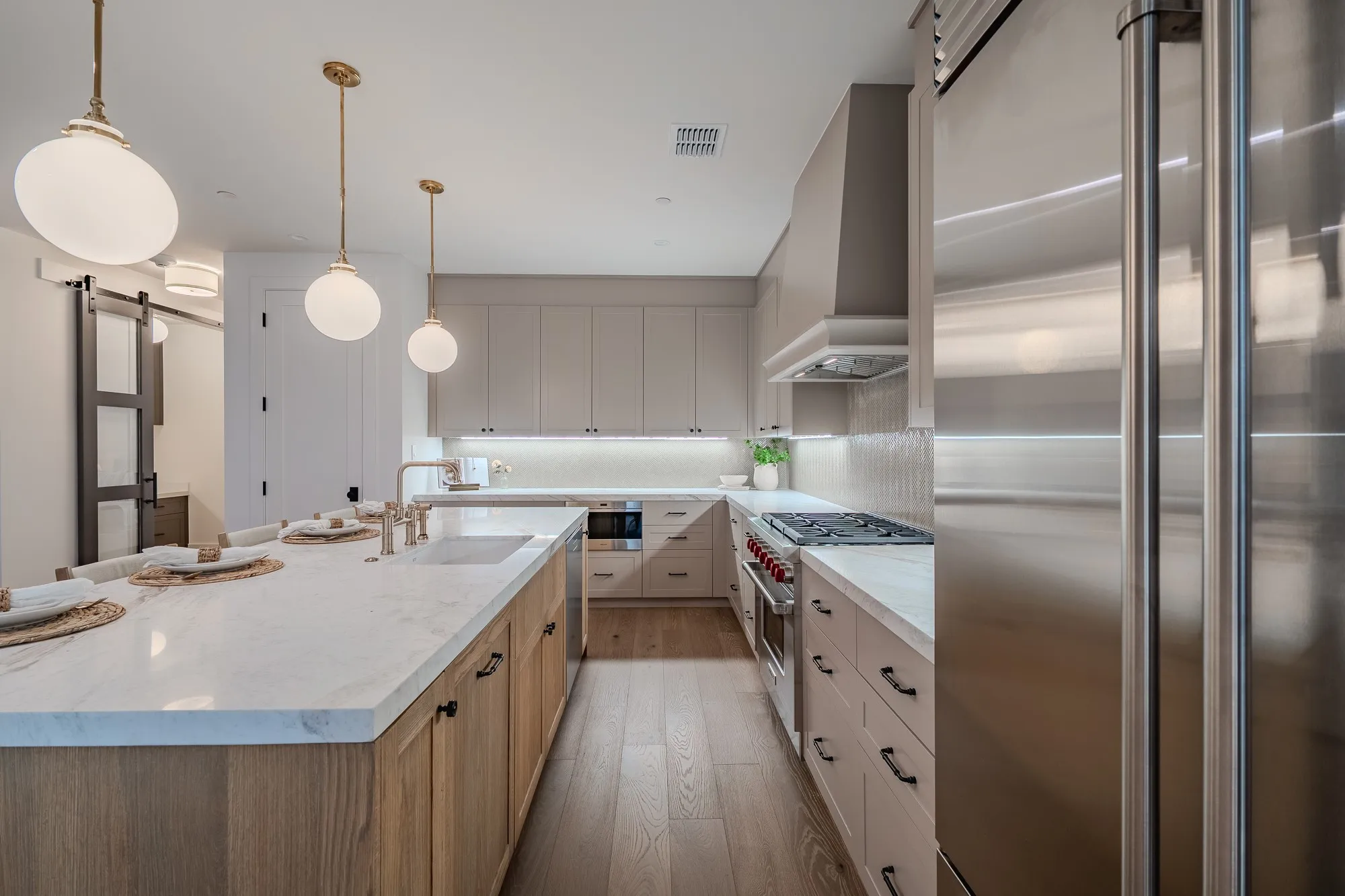 Condominium For Rent in Dallas County , 4114 Emerson Avenue 6, University Park, Texas 75205, 3 Bedrooms, 3 Bathrooms, 3 Garage spaces, 2,490 Sqft, built in 2025, Price $9,950, mls#21333585, Real Estate Agent in University Park, Homes For Rent in Dallas county, Homes For Rent in University Park, Realtor in University Park Texas, Real Estate Brokerage Independent Realty Texas, Luminita Cordes Realtor
