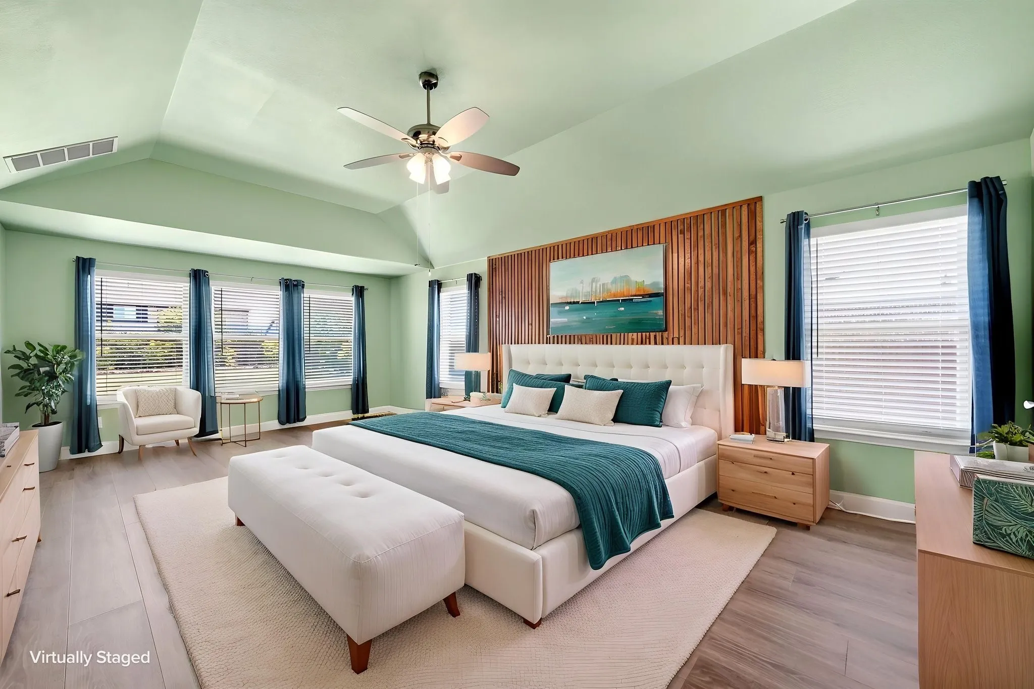Very Comfy Master Suite with Extra Sitting Area
