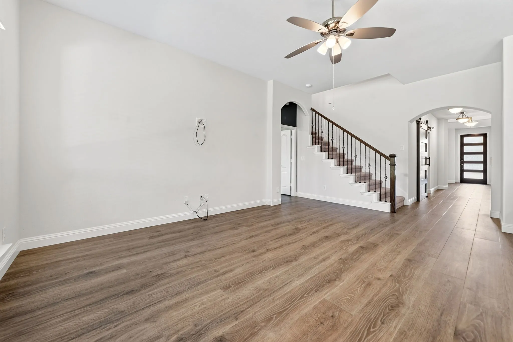 Single Family Residence For Sale in Rockwall County , 4129 Cerulean Circle, Royse City, Texas 75189, 4 Bedroom, 3 Bathroom, 2 Garage spaces, 2,989 Sqft, built in 2022, mls#21312947, Real Estate Agent in Royse City, Homes For Sale in Rockwall county, Homes For Sale in Royse City, Realtor in Royse City Texas, Real Estate Brokerage Independent Realty Texas, Luminita Cordes Realtor