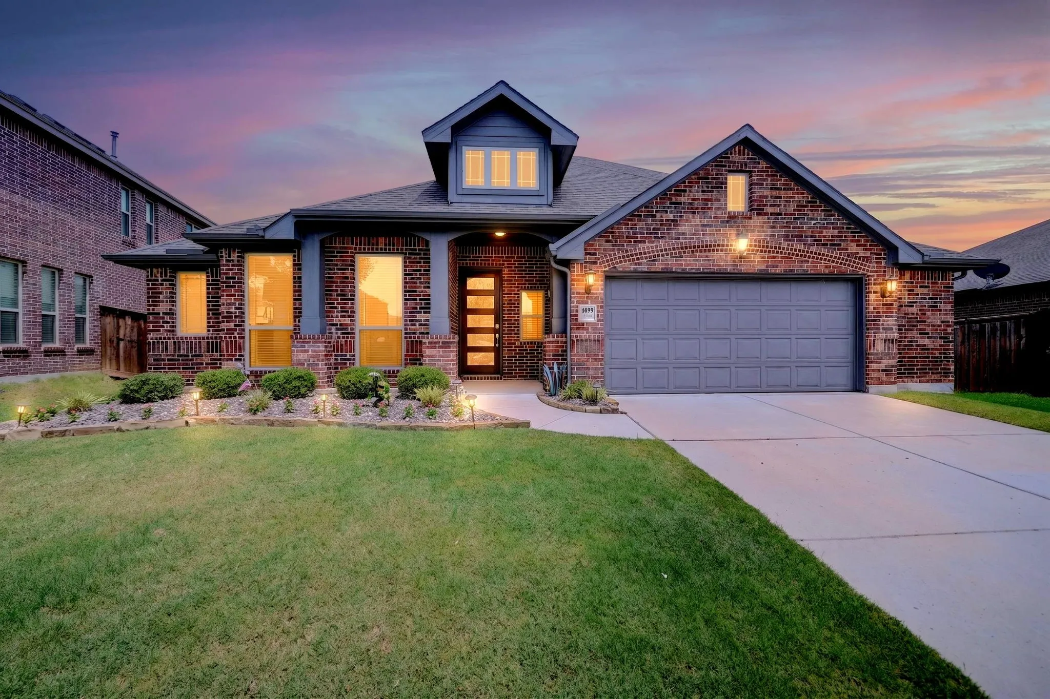 Single Family Residence For Sale in Rockwall County , 4129 Cerulean Circle, Royse City, Texas 75189, 4 Bedroom, 3 Bathroom, 2 Garage spaces, 2,989 Sqft, built in 2022, mls#21312947, Real Estate Agent in Royse City, Homes For Sale in Rockwall county, Homes For Sale in Royse City, Realtor in Royse City Texas, Real Estate Brokerage Independent Realty Texas, Luminita Cordes Realtor