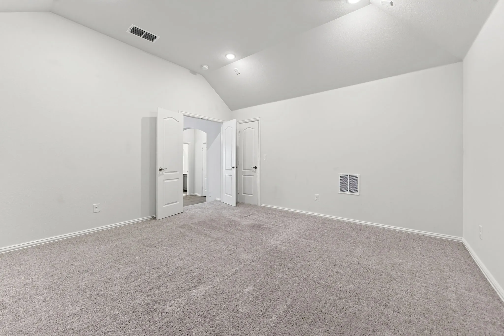 Single Family Residence For Sale in Rockwall County , 4129 Cerulean Circle, Royse City, Texas 75189, 4 Bedroom, 3 Bathroom, 2 Garage spaces, 2,989 Sqft, built in 2022, mls#21312947, Real Estate Agent in Royse City, Homes For Sale in Rockwall county, Homes For Sale in Royse City, Realtor in Royse City Texas, Real Estate Brokerage Independent Realty Texas, Luminita Cordes Realtor