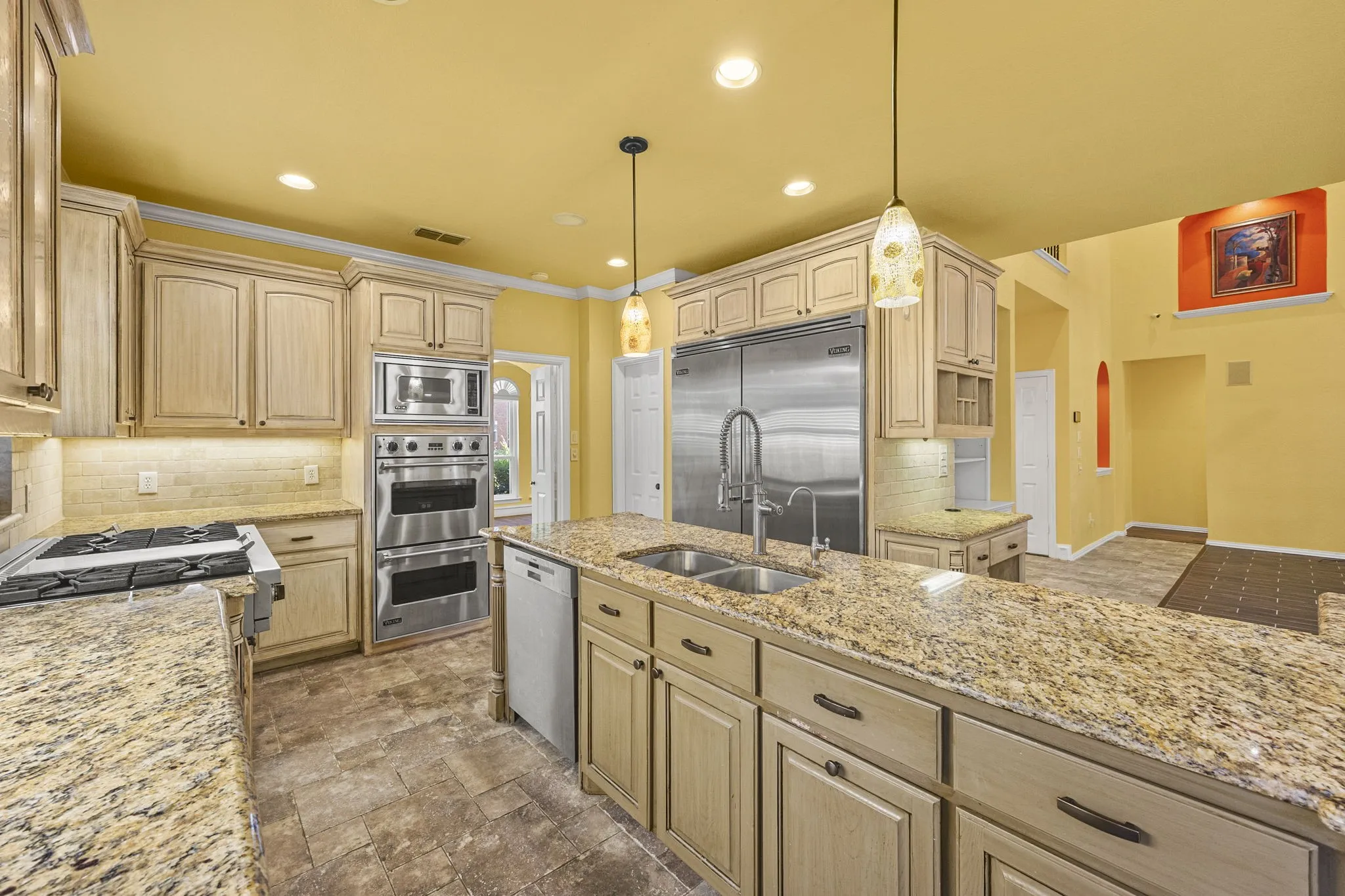 Single Family Residence For Sale in Denton County , 3187 Blue Oak Drive, Frisco, Texas 75033, 4 Bedroom, 4 Bathroom, 2 Garage spaces, 3,569 Sqft, built in 2001, mls#21339949, Real Estate Agent in Frisco, Homes For Sale in Denton county, Homes For Sale in Frisco, Realtor in Frisco Texas, Real Estate Brokerage Independent Realty Texas, Luminita Cordes Realtor