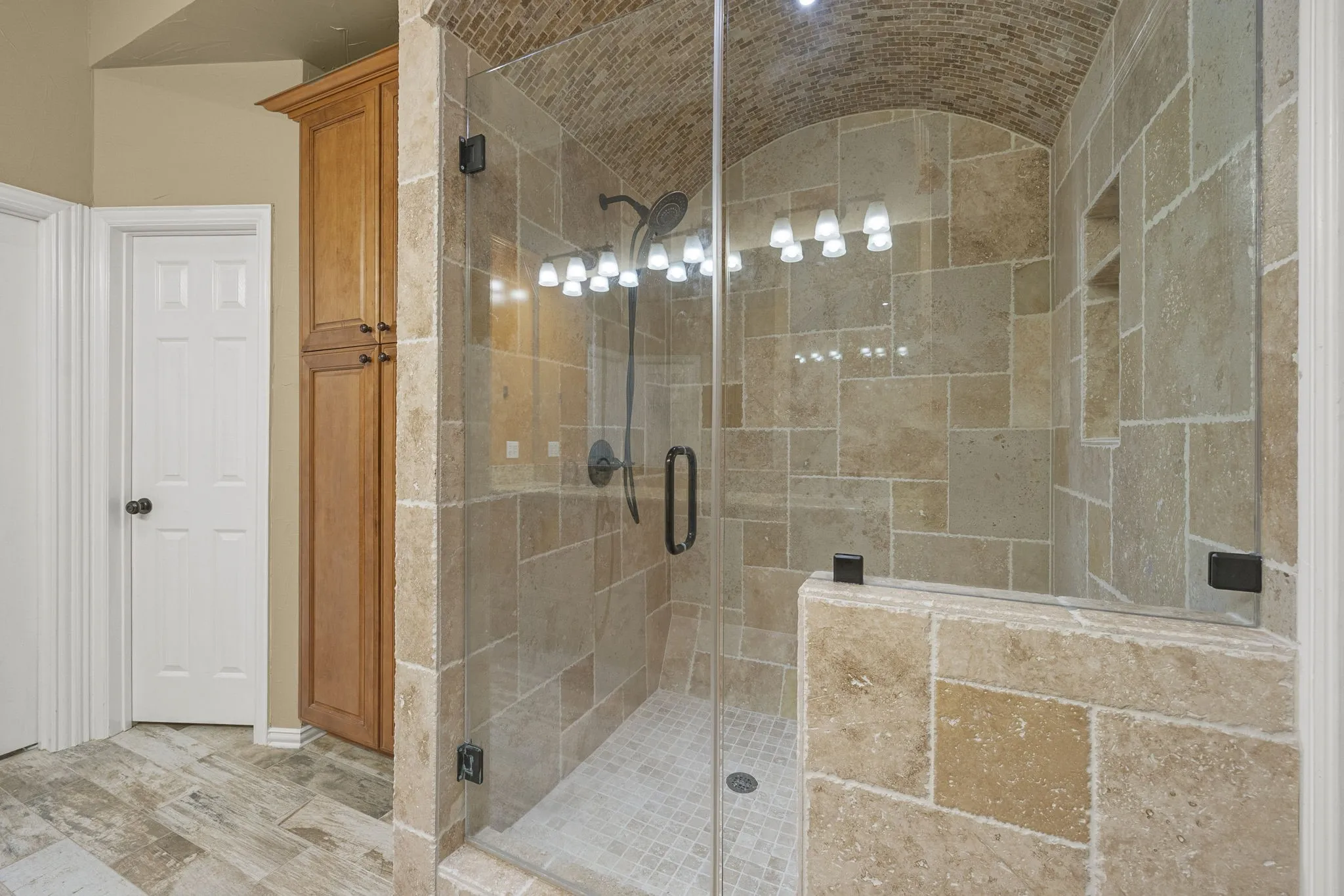 Single Family Residence For Sale in Denton County , 3187 Blue Oak Drive, Frisco, Texas 75033, 4 Bedroom, 4 Bathroom, 2 Garage spaces, 3,569 Sqft, built in 2001, mls#21339949, Real Estate Agent in Frisco, Homes For Sale in Denton county, Homes For Sale in Frisco, Realtor in Frisco Texas, Real Estate Brokerage Independent Realty Texas, Luminita Cordes Realtor