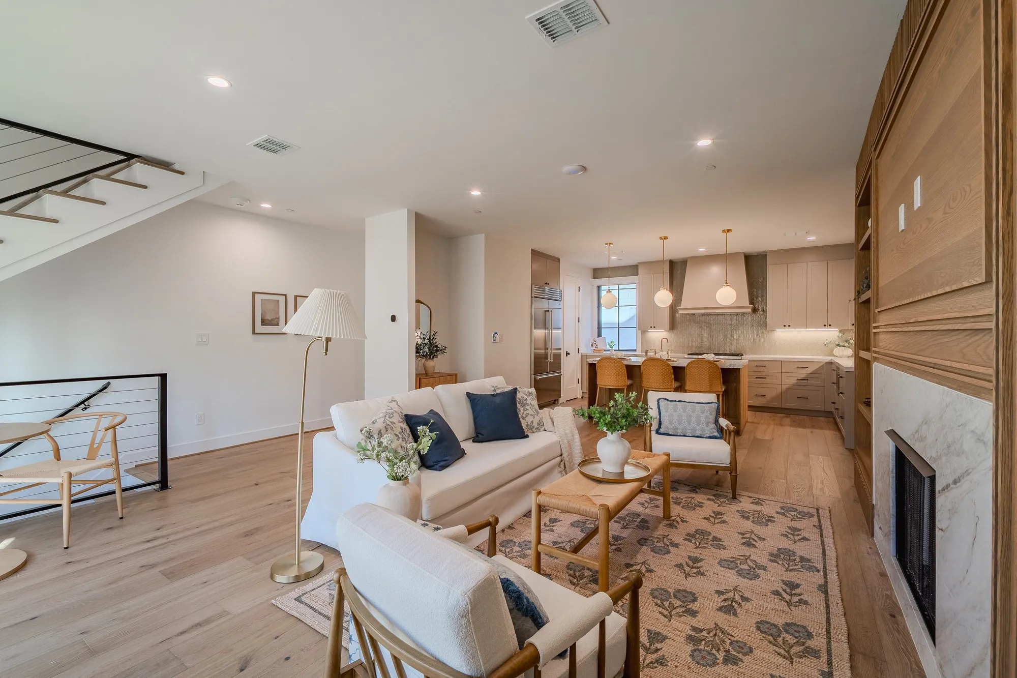 Townhouse For Rent in Dallas County , 4114 Emerson Avenue 3, University Park, Texas 75205, 2 Bedrooms, 3 Bathrooms, 2 Garage spaces, 1,807 Sqft, built in 2025, Price $7,225, mls#21333570, Real Estate Agent in University Park, Homes For Rent in Dallas county, Homes For Rent in University Park, Realtor in University Park Texas, Real Estate Brokerage Independent Realty Texas, Luminita Cordes Realtor