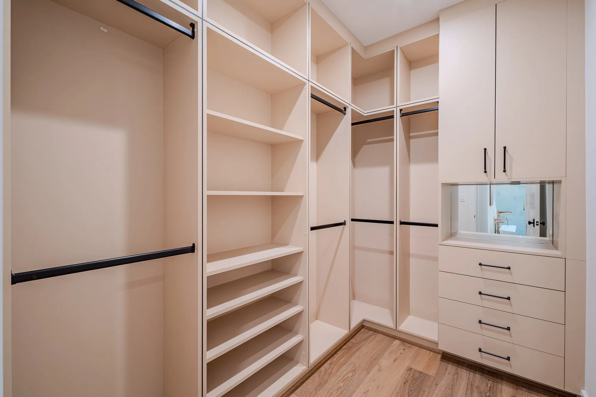 Townhouse For Rent in Dallas County , 4114 Emerson Avenue 3, University Park, Texas 75205, 2 Bedrooms, 3 Bathrooms, 2 Garage spaces, 1,807 Sqft, built in 2025, Price $7,225, mls#21333570, Real Estate Agent in University Park, Homes For Rent in Dallas county, Homes For Rent in University Park, Realtor in University Park Texas, Real Estate Brokerage Independent Realty Texas, Luminita Cordes Realtor