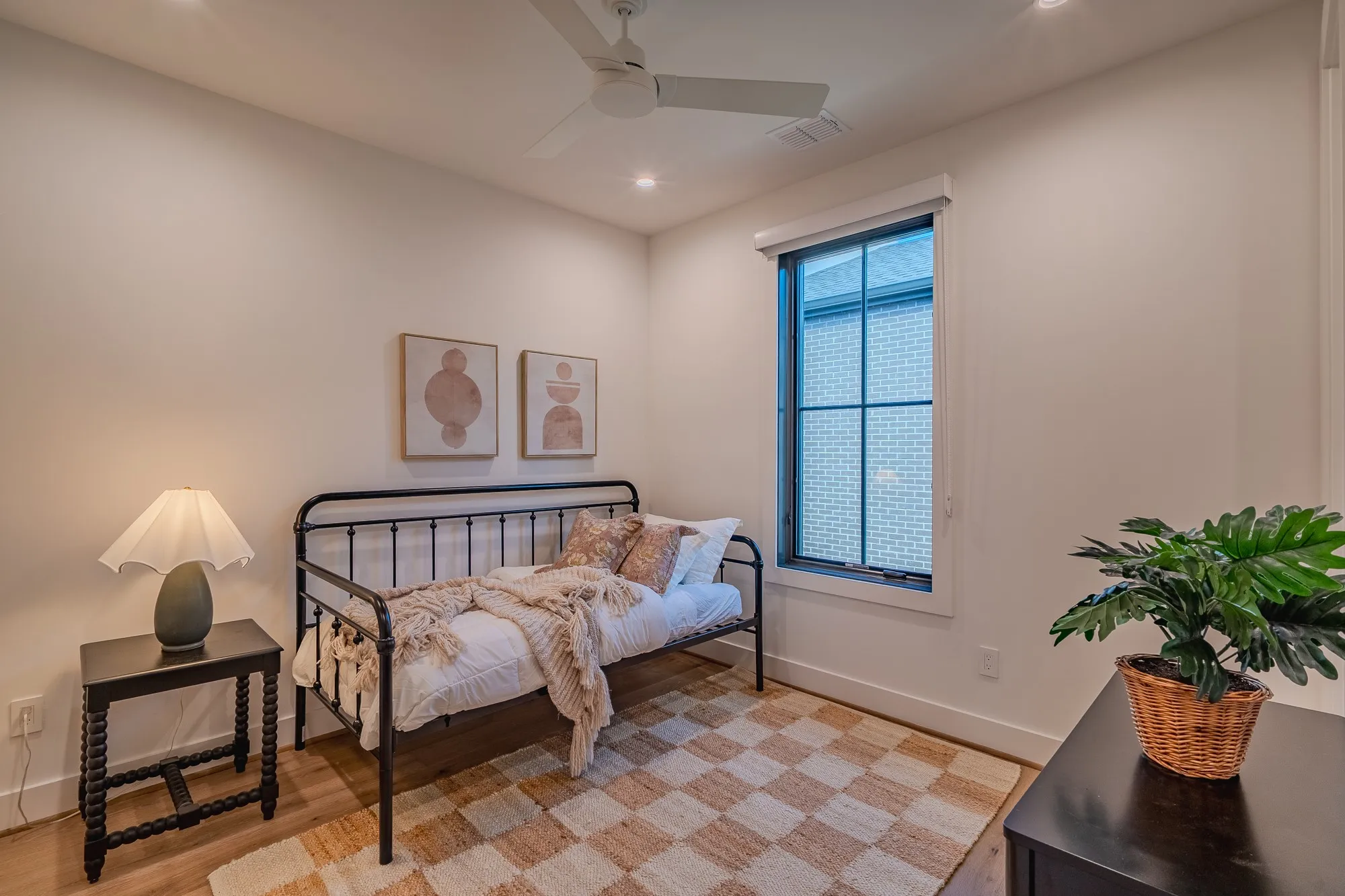 Townhouse For Rent in Dallas County , 4114 Emerson Avenue 3, University Park, Texas 75205, 2 Bedrooms, 3 Bathrooms, 2 Garage spaces, 1,807 Sqft, built in 2025, Price $7,225, mls#21333570, Real Estate Agent in University Park, Homes For Rent in Dallas county, Homes For Rent in University Park, Realtor in University Park Texas, Real Estate Brokerage Independent Realty Texas, Luminita Cordes Realtor
