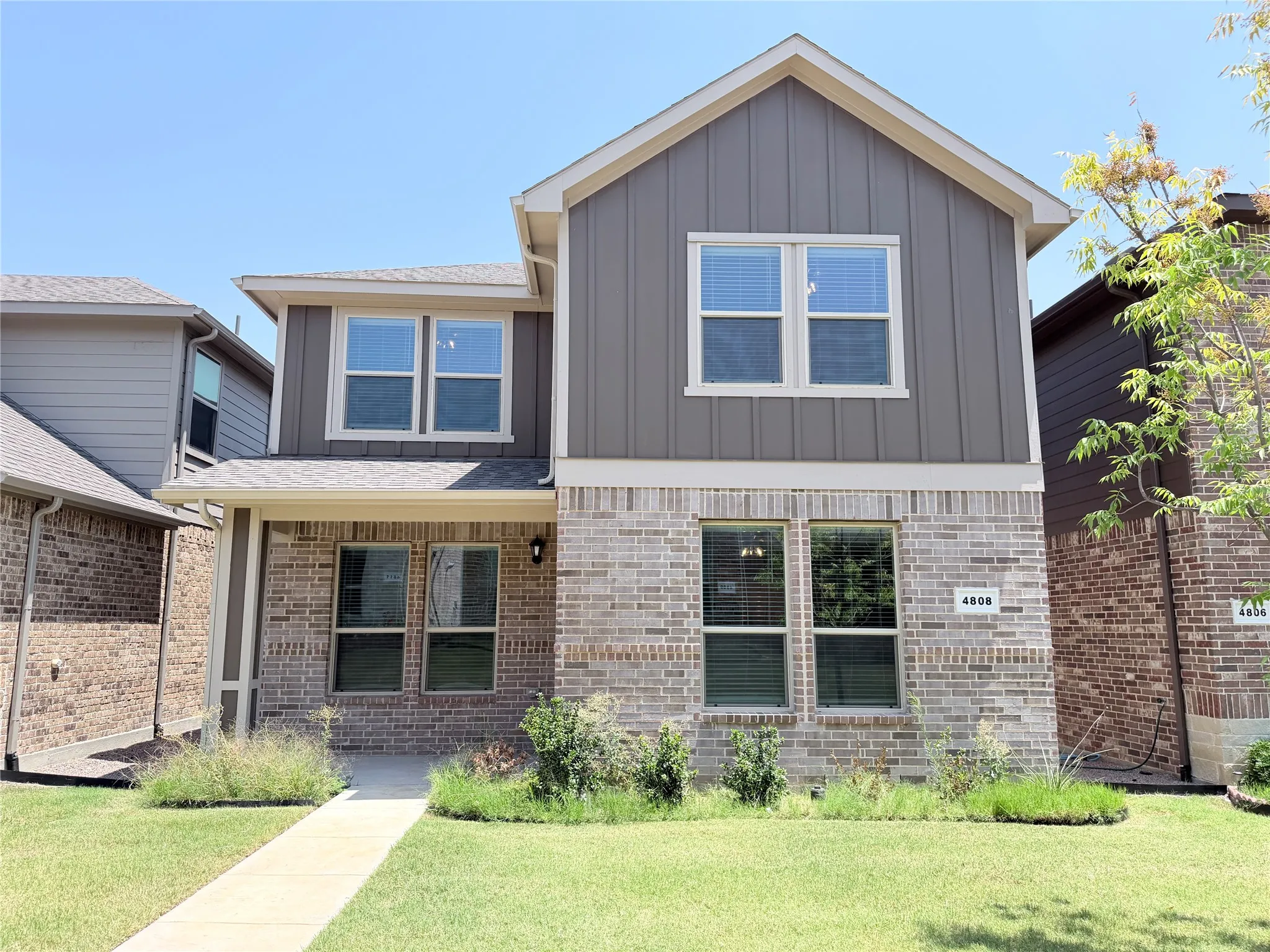 Single Family Residence For Rent in Tarrant County , 4808 Sparkling Pathway, Haltom City, Texas 76117, 4 Bedroom, 3 Bathroom, 2 Garage spaces, 1,986 Sqft, built in 2024, mls#21340050, Real Estate Agent in Haltom City, Homes For Rent in Tarrant county, Homes For Rent in Haltom City, Realtor in Haltom City Texas, Real Estate Brokerage Independent Realty Texas, Luminita Cordes Realtor