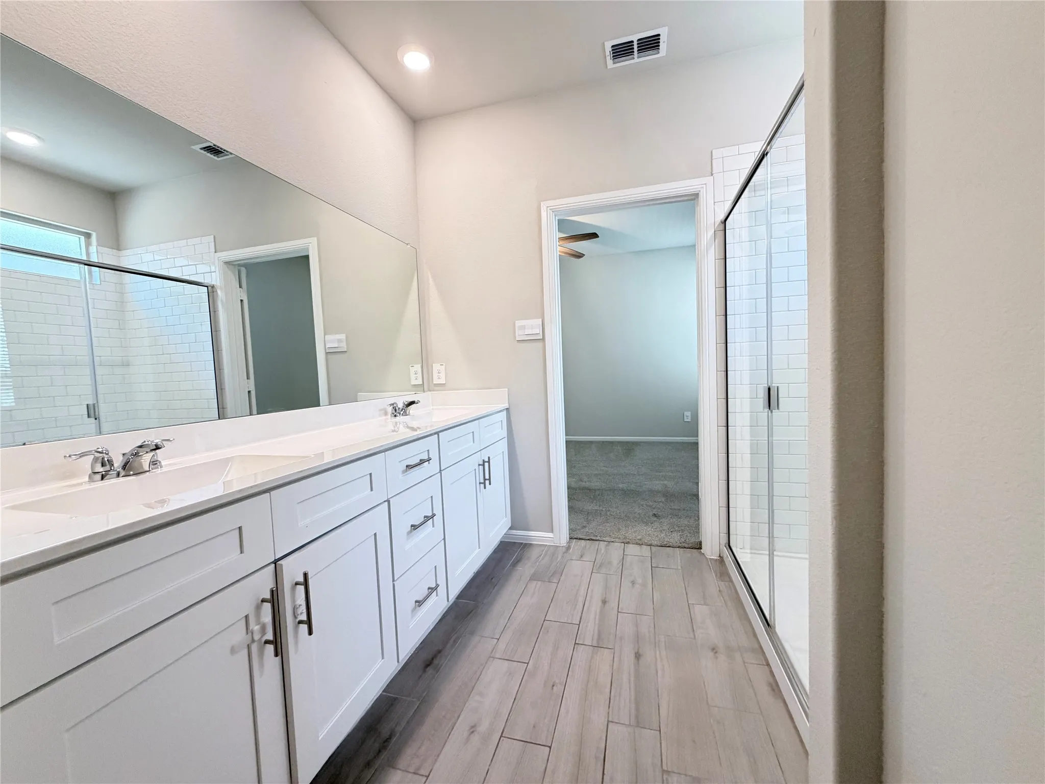 Single Family Residence For Rent in Tarrant County , 4808 Sparkling Pathway, Haltom City, Texas 76117, 4 Bedroom, 3 Bathroom, 2 Garage spaces, 1,986 Sqft, built in 2024, mls#21340050, Real Estate Agent in Haltom City, Homes For Rent in Tarrant county, Homes For Rent in Haltom City, Realtor in Haltom City Texas, Real Estate Brokerage Independent Realty Texas, Luminita Cordes Realtor