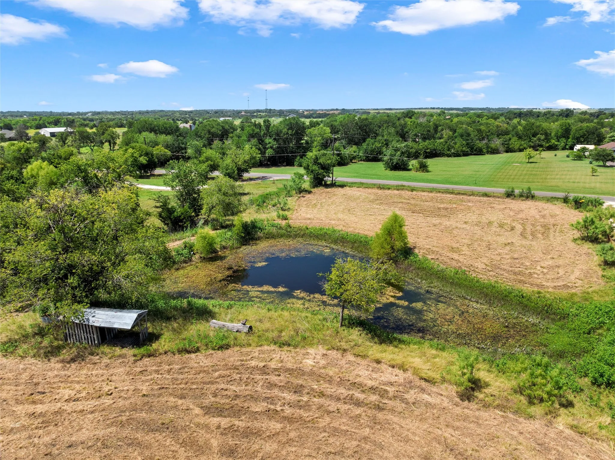 Single Family Residence For Sale in Mc Lennan County , 429 Wildwood Trail, Robinson, Texas 76655, 3 Bedroom, 2 Bathroom, Garage spaces, 1,886 Sqft, built in 1985, mls#21340030, Real Estate Agent in Robinson, Homes For Sale in Mc Lennan county, Homes For Sale in Robinson, Realtor in Robinson Texas, Real Estate Brokerage Independent Realty Texas, Luminita Cordes Realtor