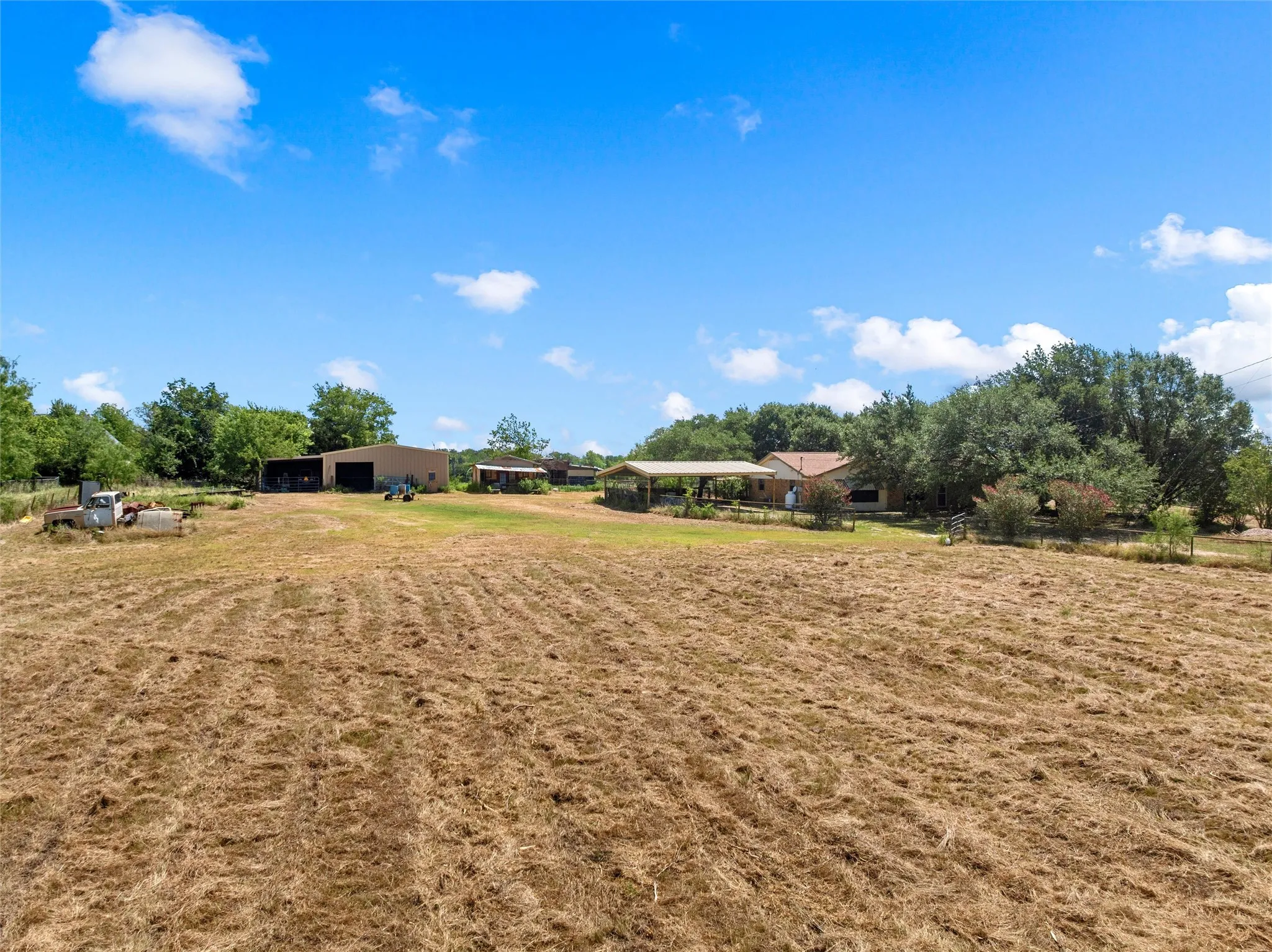 Single Family Residence For Sale in Mc Lennan County , 429 Wildwood Trail, Robinson, Texas 76655, 3 Bedroom, 2 Bathroom, Garage spaces, 1,886 Sqft, built in 1985, mls#21340030, Real Estate Agent in Robinson, Homes For Sale in Mc Lennan county, Homes For Sale in Robinson, Realtor in Robinson Texas, Real Estate Brokerage Independent Realty Texas, Luminita Cordes Realtor