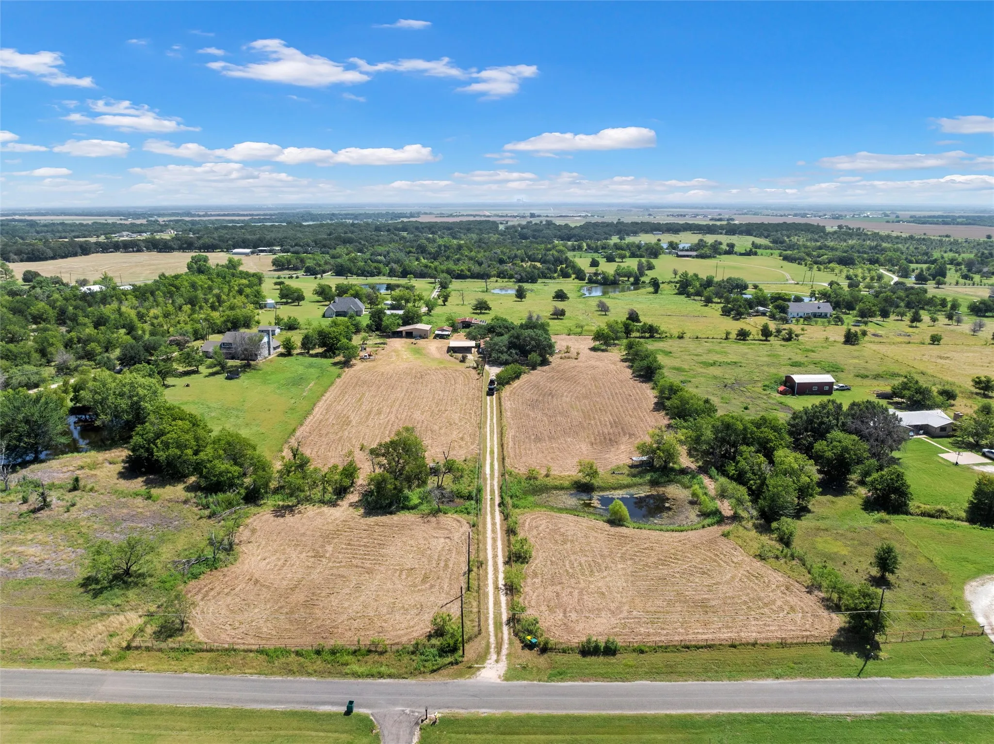 Single Family Residence For Sale in Mc Lennan County , 429 Wildwood Trail, Robinson, Texas 76655, 3 Bedroom, 2 Bathroom, Garage spaces, 1,886 Sqft, built in 1985, mls#21340030, Real Estate Agent in Robinson, Homes For Sale in Mc Lennan county, Homes For Sale in Robinson, Realtor in Robinson Texas, Real Estate Brokerage Independent Realty Texas, Luminita Cordes Realtor