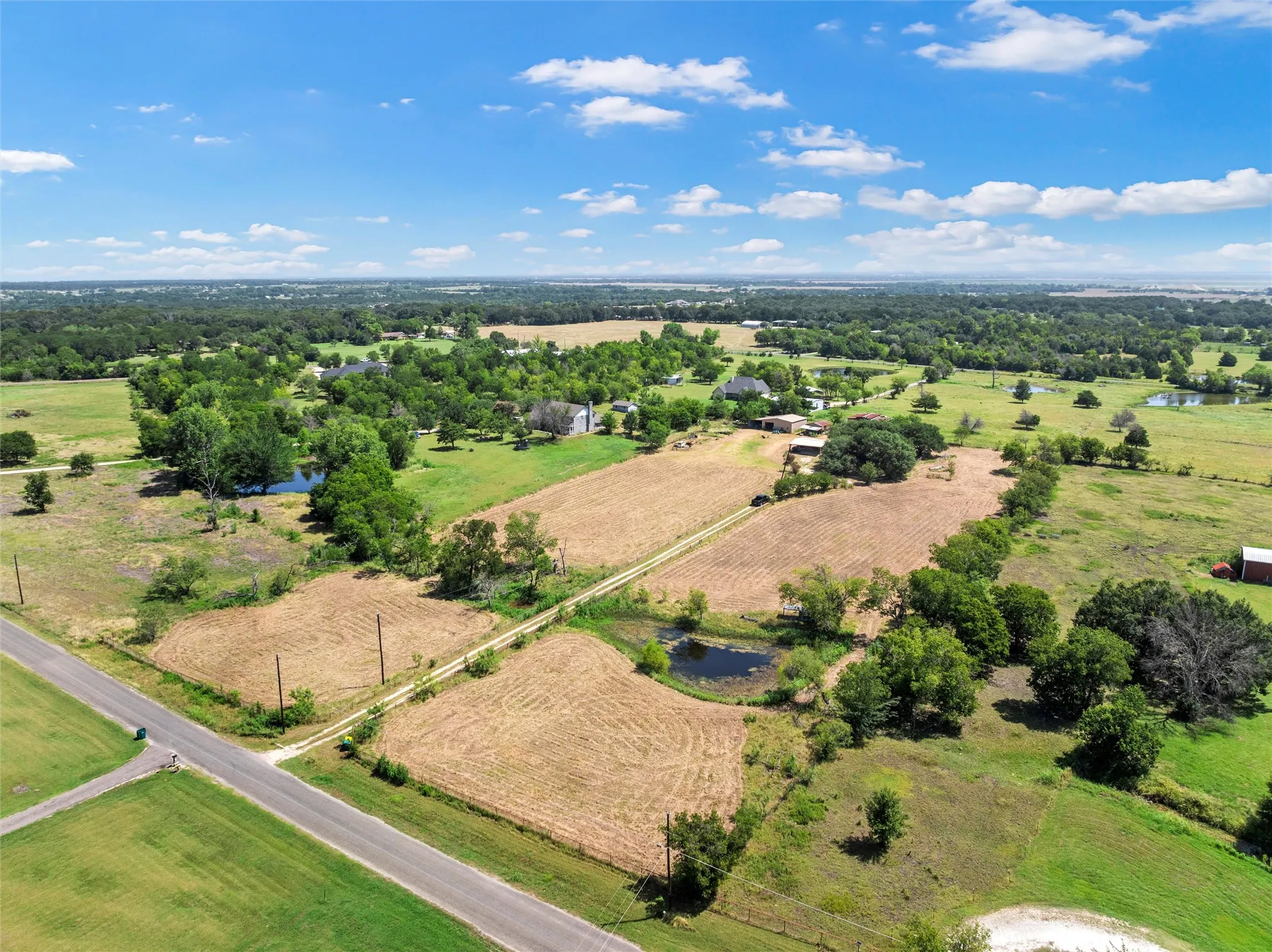 Single Family Residence For Sale in Mc Lennan County , 429 Wildwood Trail, Robinson, Texas 76655, 3 Bedroom, 2 Bathroom, Garage spaces, 1,886 Sqft, built in 1985, mls#21340030, Real Estate Agent in Robinson, Homes For Sale in Mc Lennan county, Homes For Sale in Robinson, Realtor in Robinson Texas, Real Estate Brokerage Independent Realty Texas, Luminita Cordes Realtor