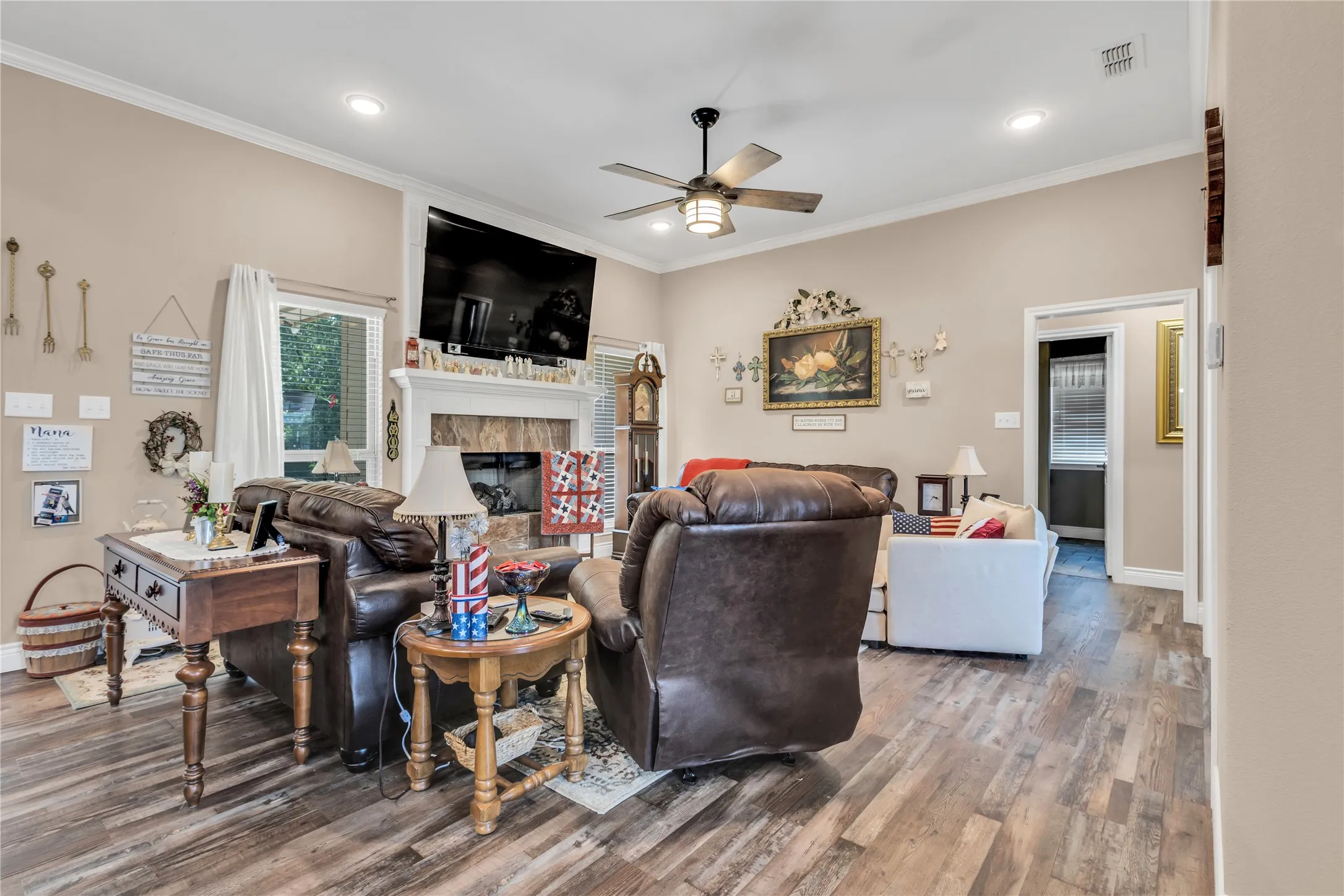 Single Family Residence For Sale in Rains County , 530 Rs County Road 4269, Emory, Texas 75440, 3 Bedroom, 2 Bathroom, 4 Garage spaces, 1,891 Sqft, built in 2018, mls#21339460, Real Estate Agent in Emory, Homes For Sale in Rains county, Homes For Sale in Emory, Realtor in Emory Texas, Real Estate Brokerage Independent Realty Texas, Luminita Cordes Realtor
