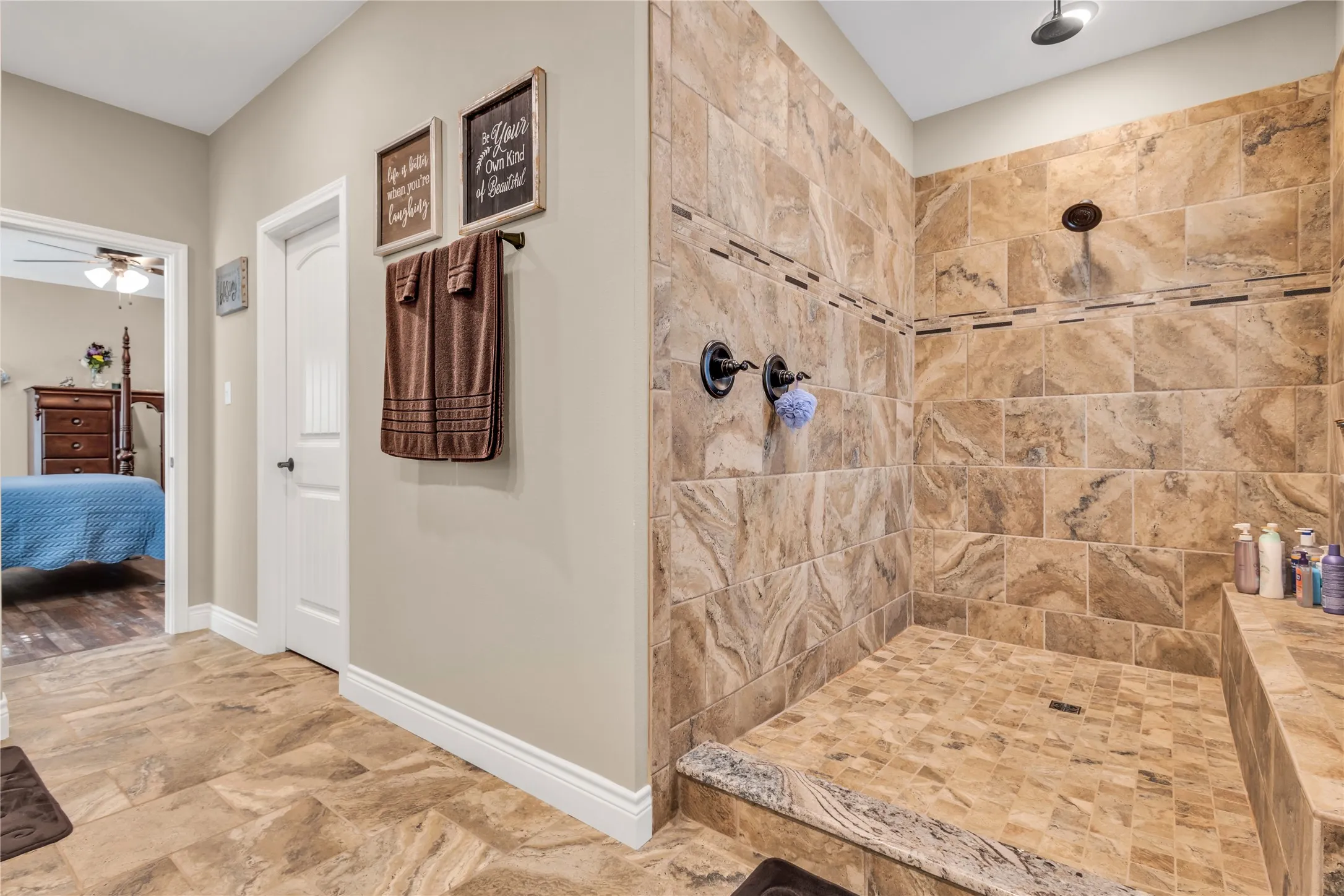 Single Family Residence For Sale in Rains County , 530 Rs County Road 4269, Emory, Texas 75440, 3 Bedroom, 2 Bathroom, 4 Garage spaces, 1,891 Sqft, built in 2018, mls#21339460, Real Estate Agent in Emory, Homes For Sale in Rains county, Homes For Sale in Emory, Realtor in Emory Texas, Real Estate Brokerage Independent Realty Texas, Luminita Cordes Realtor