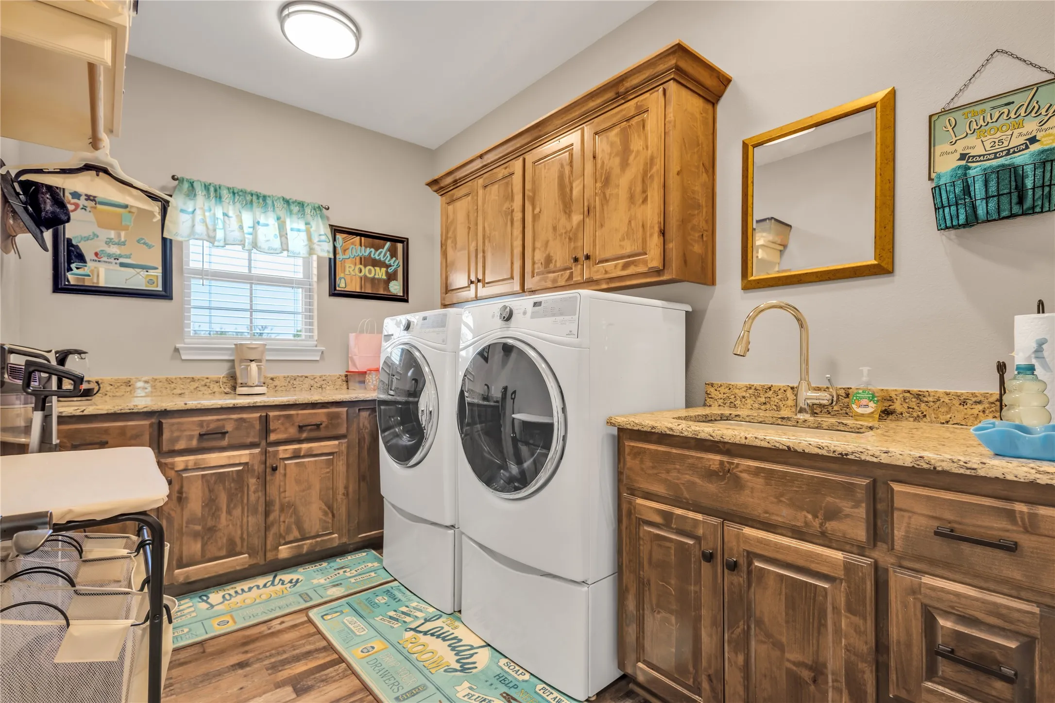 Single Family Residence For Sale in Rains County , 530 Rs County Road 4269, Emory, Texas 75440, 3 Bedroom, 2 Bathroom, 4 Garage spaces, 1,891 Sqft, built in 2018, mls#21339460, Real Estate Agent in Emory, Homes For Sale in Rains county, Homes For Sale in Emory, Realtor in Emory Texas, Real Estate Brokerage Independent Realty Texas, Luminita Cordes Realtor