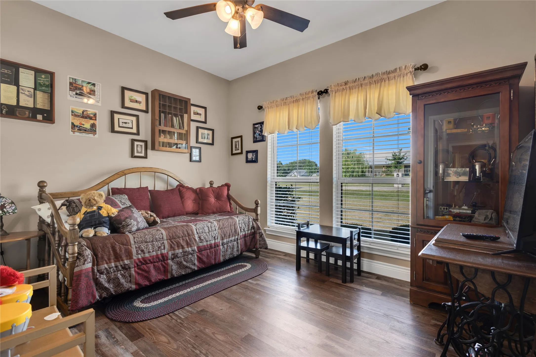 Single Family Residence For Sale in Rains County , 530 Rs County Road 4269, Emory, Texas 75440, 3 Bedroom, 2 Bathroom, 4 Garage spaces, 1,891 Sqft, built in 2018, mls#21339460, Real Estate Agent in Emory, Homes For Sale in Rains county, Homes For Sale in Emory, Realtor in Emory Texas, Real Estate Brokerage Independent Realty Texas, Luminita Cordes Realtor