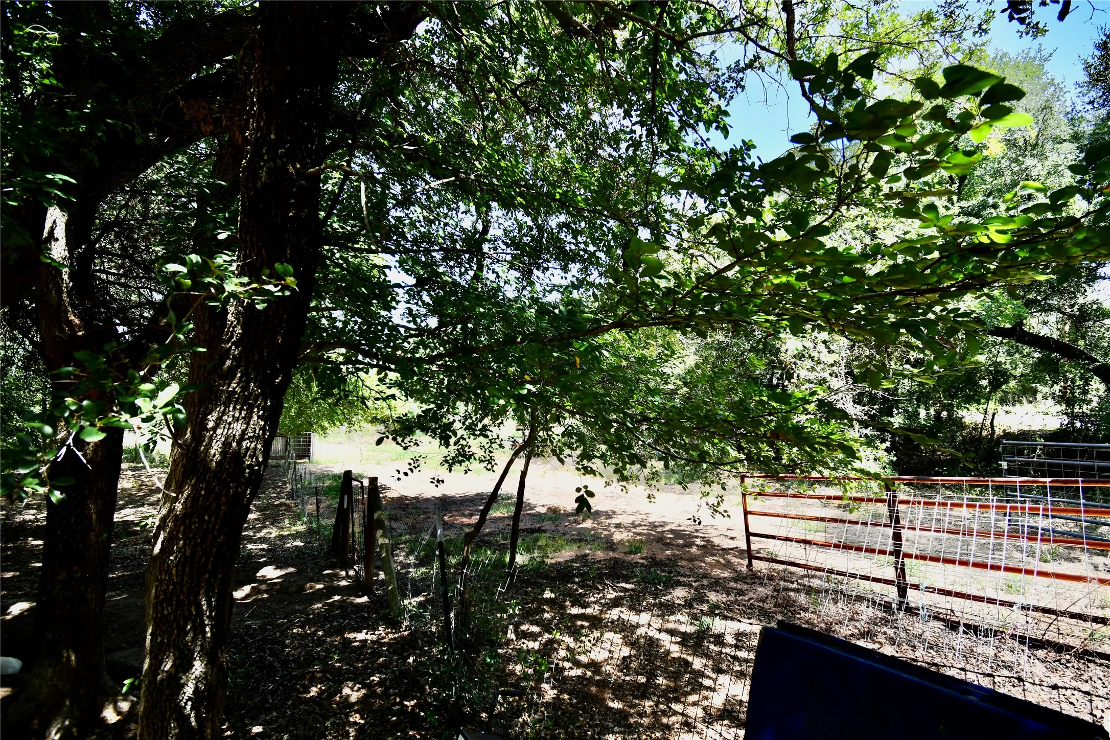 Single Family Residence For Sale in Parker County , 1545 Old Authon Road, Weatherford, Texas 76088, 3 Bedroom, 2 Bathroom, Garage spaces, 1,120 Sqft, built in 2016, mls#21336798, Real Estate Agent in Weatherford, Homes For Sale in Parker county, Homes For Sale in Weatherford, Realtor in Weatherford Texas, Real Estate Brokerage Independent Realty Texas, Luminita Cordes Realtor