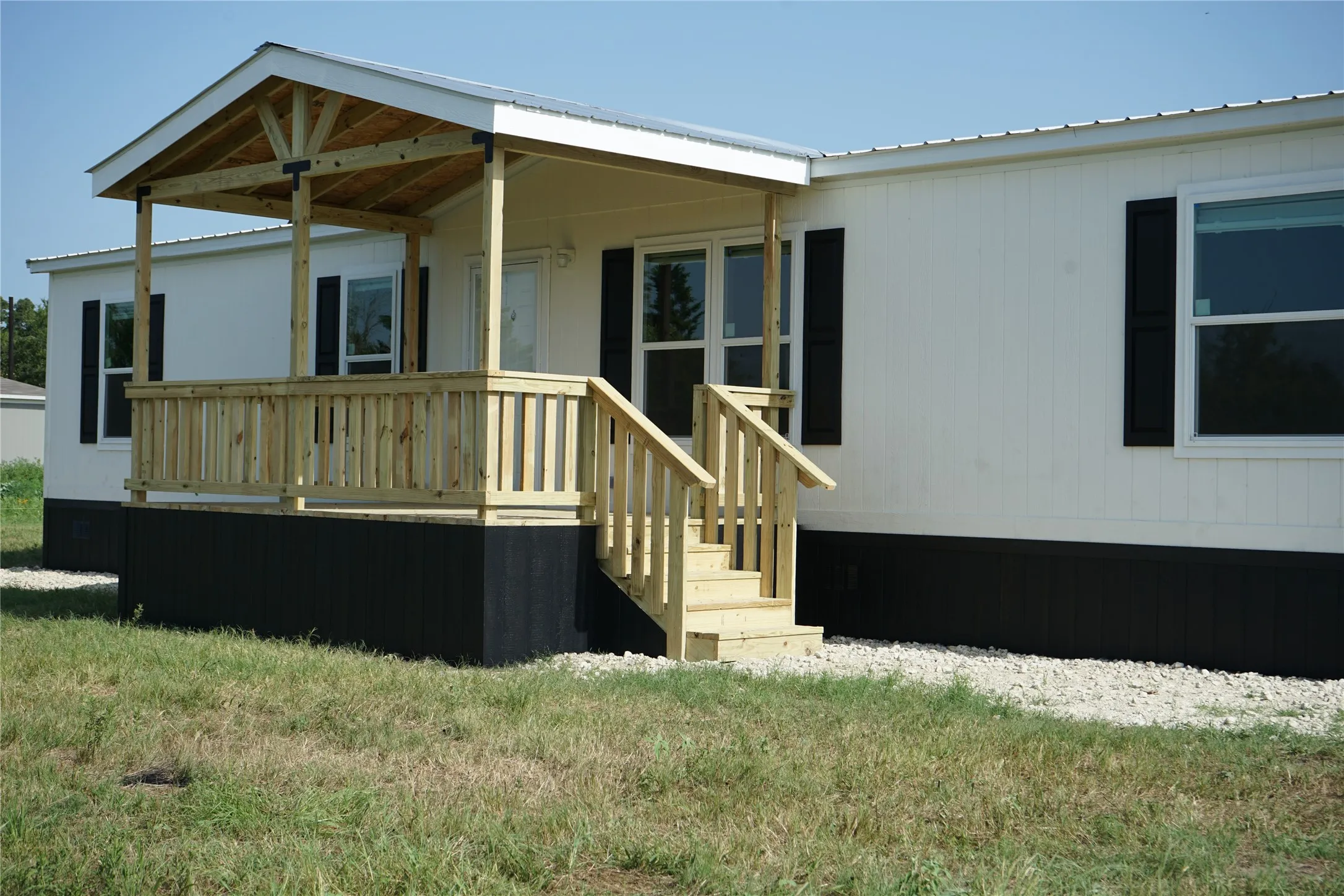 Manufactured Home For Sale in Kaufman County , 2618 County Road 119, Kaufman, Texas 75142, 4 Bedroom, 2 Bathroom, Garage spaces, 1,493 Sqft, built in 2026, mls#21337001, Real Estate Agent in Kaufman, Homes For Sale in Kaufman county, Homes For Sale in Kaufman, Realtor in Kaufman Texas, Real Estate Brokerage Independent Realty Texas, Luminita Cordes Realtor