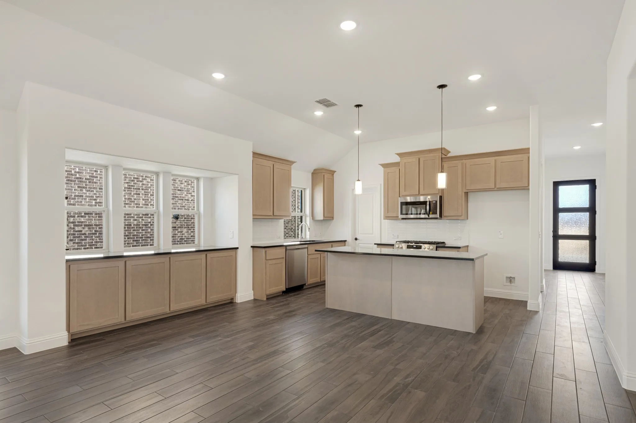 Single Family Residence For Sale in Tarrant County , 1120 Tanger Lane, Crowley, Texas 76036, 4 Bedroom, 2 Bathroom, 2 Garage spaces, 2,034 Sqft, built in 2026, mls#21340064, Real Estate Agent in Crowley, Homes For Sale in Tarrant county, Homes For Sale in Crowley, Realtor in Crowley Texas, Real Estate Brokerage Independent Realty Texas, Luminita Cordes Realtor