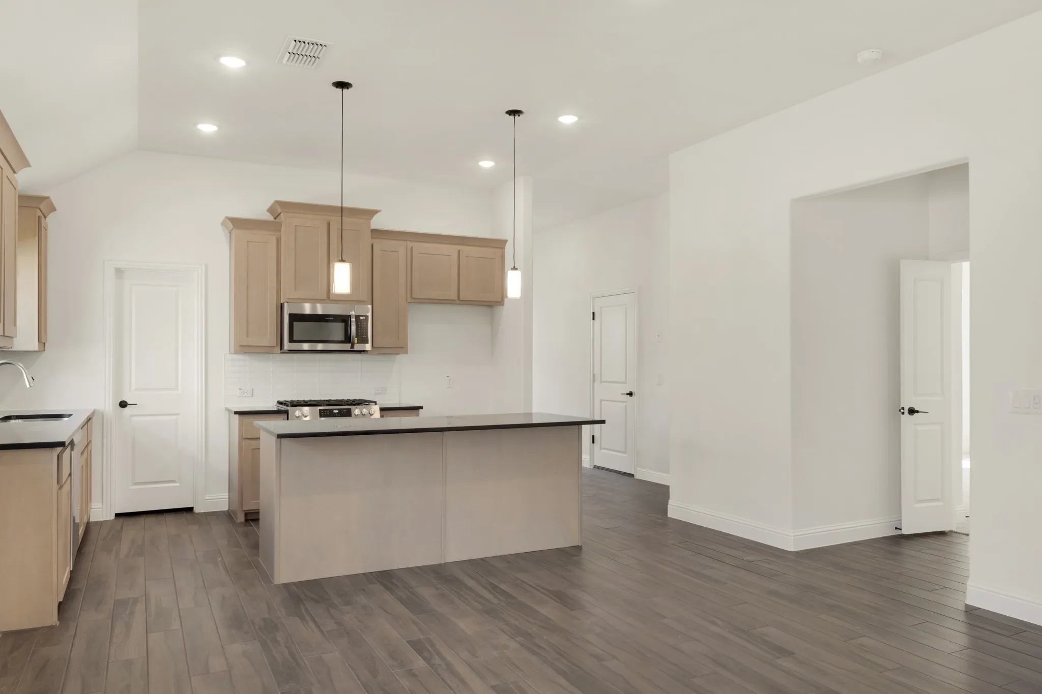 Single Family Residence For Sale in Tarrant County , 1120 Tanger Lane, Crowley, Texas 76036, 4 Bedroom, 2 Bathroom, 2 Garage spaces, 2,034 Sqft, built in 2026, mls#21340064, Real Estate Agent in Crowley, Homes For Sale in Tarrant county, Homes For Sale in Crowley, Realtor in Crowley Texas, Real Estate Brokerage Independent Realty Texas, Luminita Cordes Realtor
