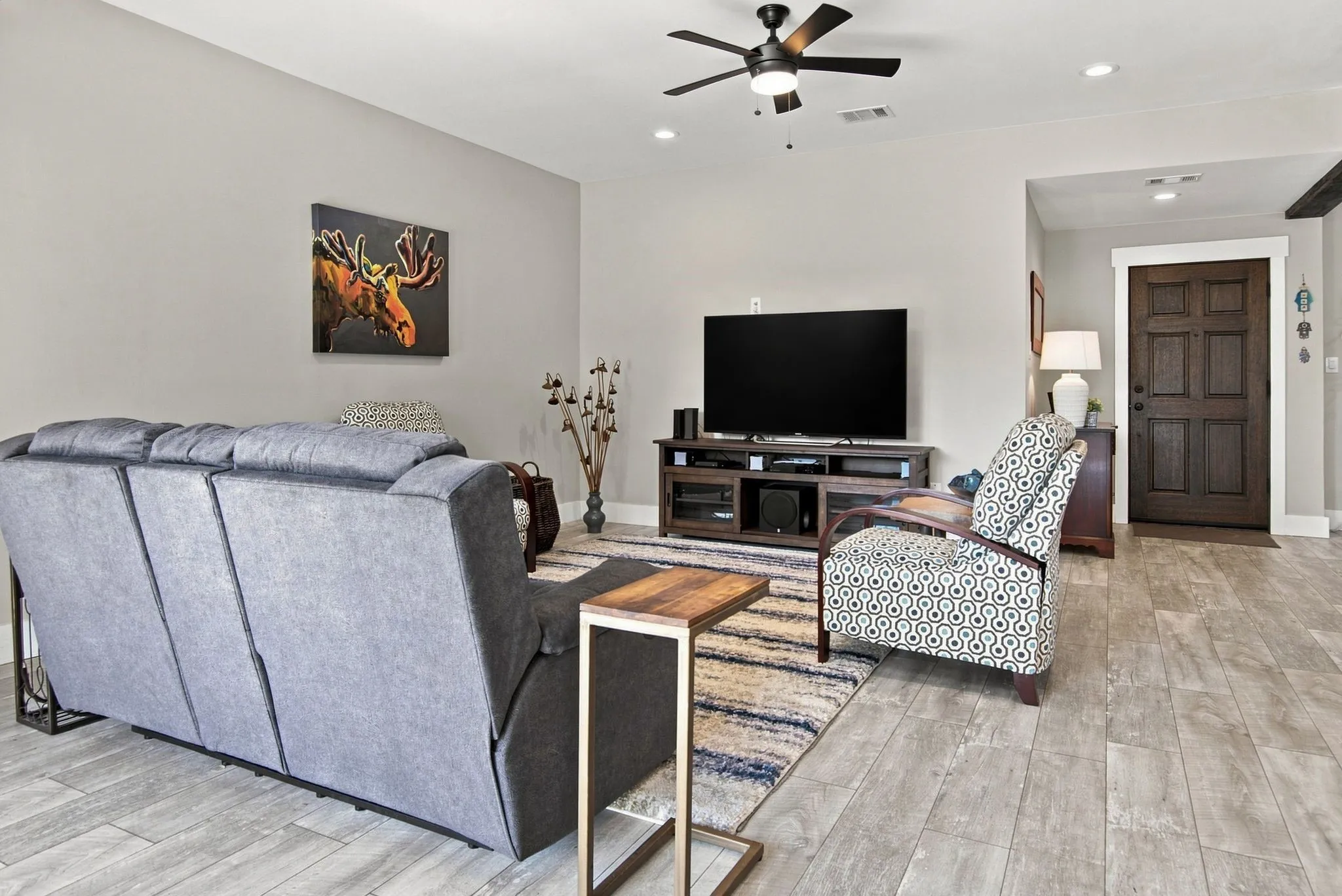 Single Family Residence For Sale in Tarrant County , 800 Ledara Lane, Keller, Texas 76248, 4 Bedroom, 2 Bathroom, 4 Garage spaces, 2,227 Sqft, built in 1982, mls#21338306, Real Estate Agent in Keller, Homes For Sale in Tarrant county, Homes For Sale in Keller, Realtor in Keller Texas, Real Estate Brokerage Independent Realty Texas, Luminita Cordes Realtor
