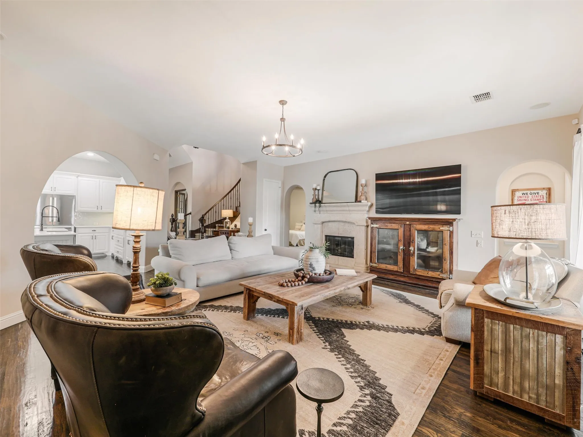 Single Family Residence For Sale in Collin County , 11936 Gladstone Court, Frisco, Texas 75035, 5 Bedroom, 4 Bathroom, 3 Garage spaces, 3,932 Sqft, built in 2012, mls#21330089, Real Estate Agent in Frisco, Homes For Sale in Collin county, Homes For Sale in Frisco, Realtor in Frisco Texas, Real Estate Brokerage Independent Realty Texas, Luminita Cordes Realtor
