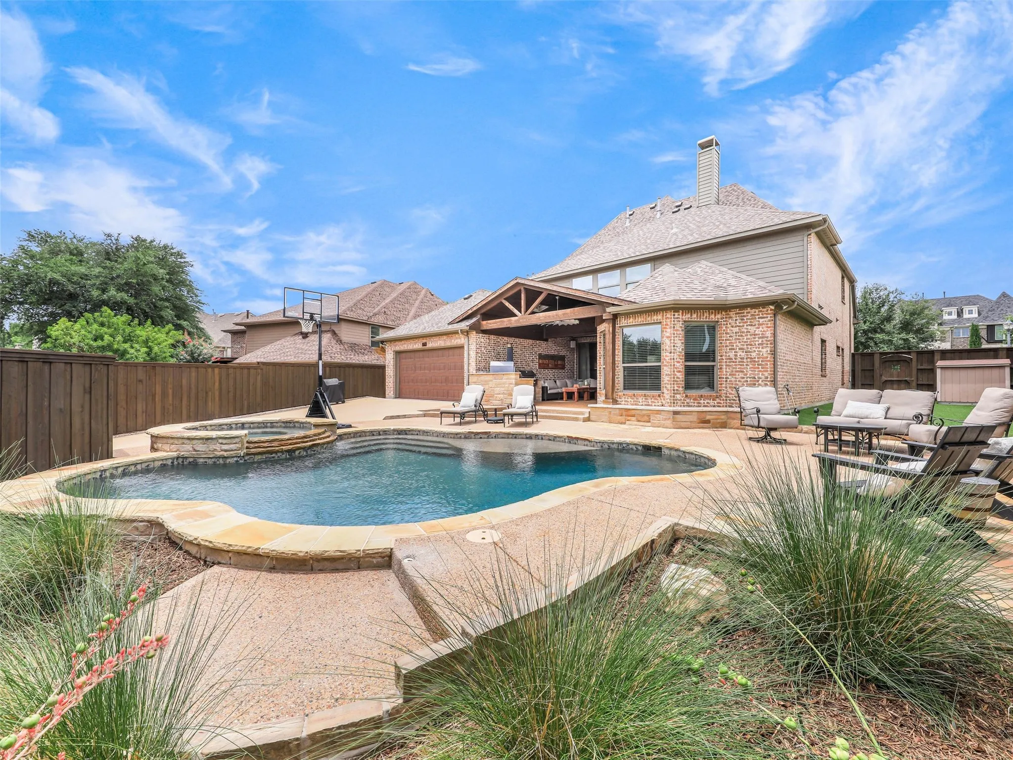 Single Family Residence For Sale in Collin County , 11936 Gladstone Court, Frisco, Texas 75035, 5 Bedroom, 4 Bathroom, 3 Garage spaces, 3,932 Sqft, built in 2012, mls#21330089, Real Estate Agent in Frisco, Homes For Sale in Collin county, Homes For Sale in Frisco, Realtor in Frisco Texas, Real Estate Brokerage Independent Realty Texas, Luminita Cordes Realtor