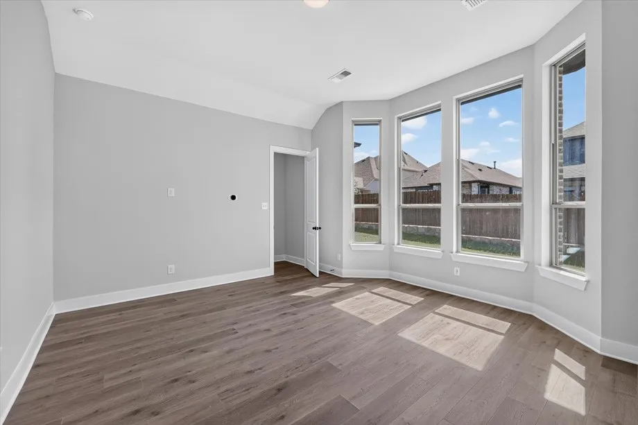 Single Family Residence For Sale in Grayson County , 1625 Thicket Hill Drive, Van Alstyne, Texas 75495, 3 Bedroom, 4 Bathroom, 3 Garage spaces, 2,795 Sqft, built in 2026, mls#21340049, Real Estate Agent in Van Alstyne, Homes For Sale in Grayson county, Homes For Sale in Van Alstyne, Realtor in Van Alstyne Texas, Real Estate Brokerage Independent Realty Texas, Luminita Cordes Realtor