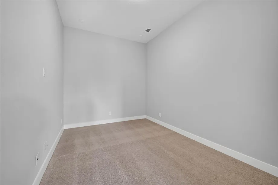 Single Family Residence For Sale in Grayson County , 1625 Thicket Hill Drive, Van Alstyne, Texas 75495, 3 Bedroom, 4 Bathroom, 3 Garage spaces, 2,795 Sqft, built in 2026, mls#21340049, Real Estate Agent in Van Alstyne, Homes For Sale in Grayson county, Homes For Sale in Van Alstyne, Realtor in Van Alstyne Texas, Real Estate Brokerage Independent Realty Texas, Luminita Cordes Realtor