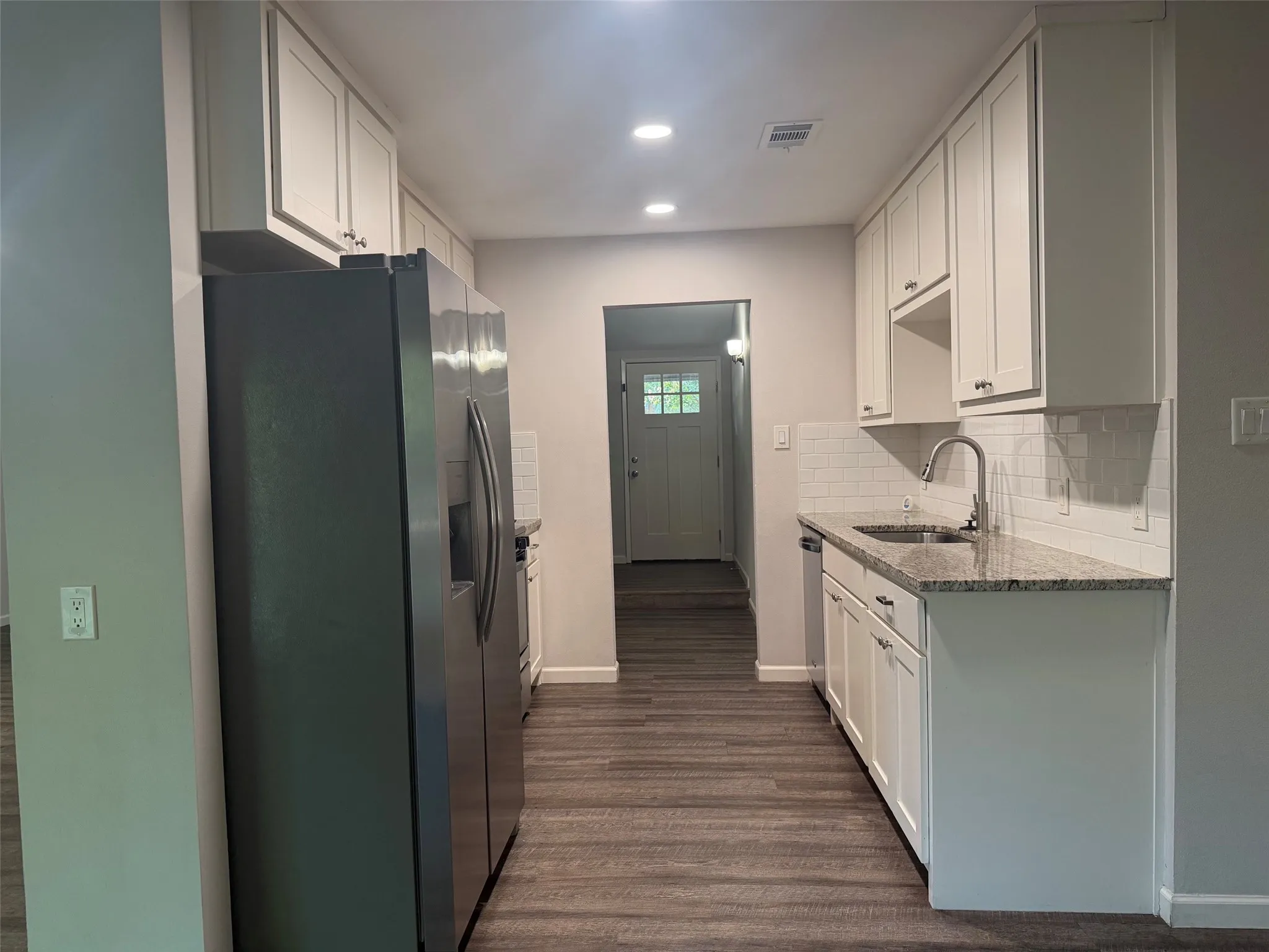 Single Family Residence For Rent in Dallas County , 1301 N Waterview Drive, Richardson, Texas 75080, 4 Bedroom, 2 Bathroom, 2 Garage spaces, 1,920 Sqft, built in 1970, mls#21339023, Real Estate Agent in Richardson, Homes For Rent in Dallas county, Homes For Rent in Richardson, Realtor in Richardson Texas, Real Estate Brokerage Independent Realty Texas, Luminita Cordes Realtor