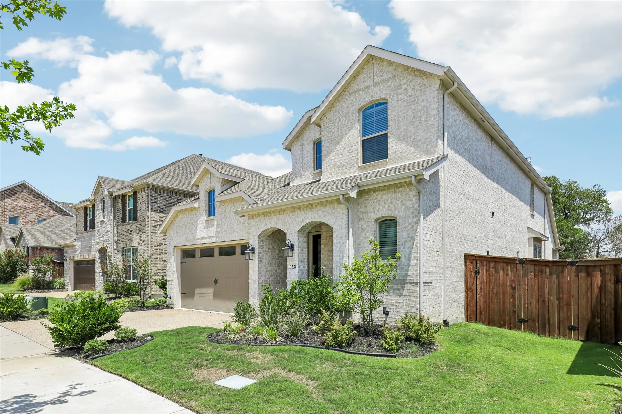 Single Family Residence For Sale in Collin County , 1853 Celebration Lane, Wylie, Texas 75098, 4 Bedroom, 4 Bathroom, 2 Garage spaces, 2,926 Sqft, built in 2023, mls#21336211, Real Estate Agent in Wylie, Homes For Sale in Collin county, Homes For Sale in Wylie, Realtor in Wylie Texas, Real Estate Brokerage Independent Realty Texas, Luminita Cordes Realtor