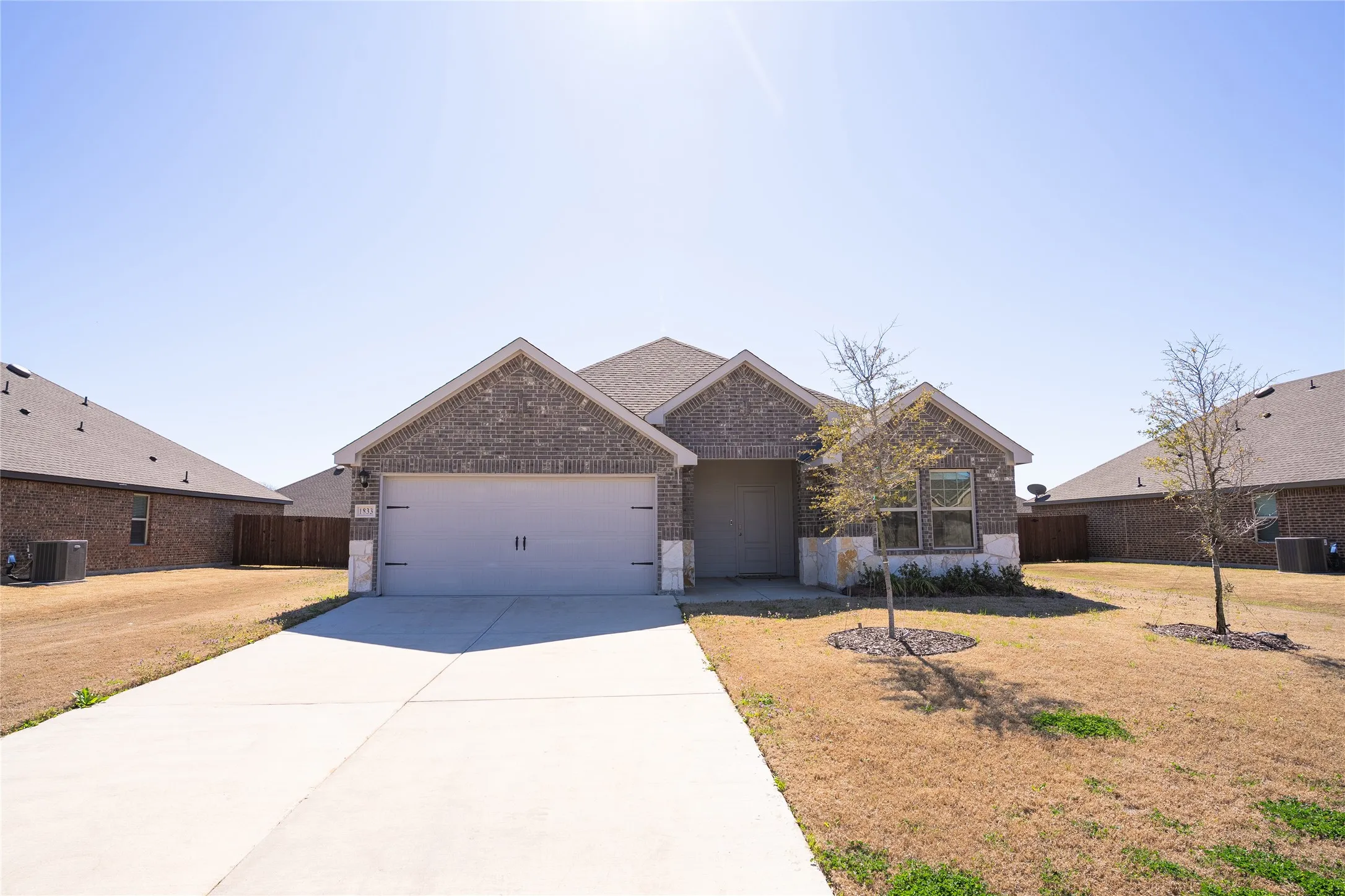 Single Family Residence For Rent in Kaufman County , 1833 Pecan Valley Drive, Kaufman, Texas 75142, 3 Bedroom, 2 Bathroom, 2 Garage spaces, 1,616 Sqft, built in 2023, mls#21338980, Real Estate Agent in Kaufman, Homes For Rent in Kaufman county, Homes For Rent in Kaufman, Realtor in Kaufman Texas, Real Estate Brokerage Independent Realty Texas, Luminita Cordes Realtor