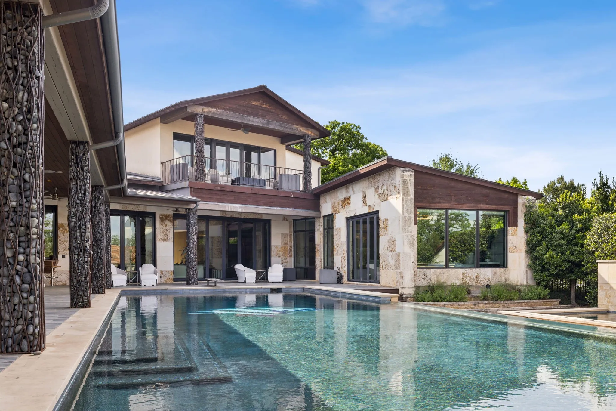 Single Family Residence For Sale in Tarrant County , 1408 Fountain Grass Court, Westlake, Texas 76262, 5 Bedroom, 7 Bathroom, 4 Garage spaces, 8,129 Sqft, built in 2015, mls#21339873, Real Estate Agent in Westlake, Homes For Sale in Tarrant county, Homes For Sale in Westlake, Realtor in Westlake Texas, Real Estate Brokerage Independent Realty Texas, Luminita Cordes Realtor