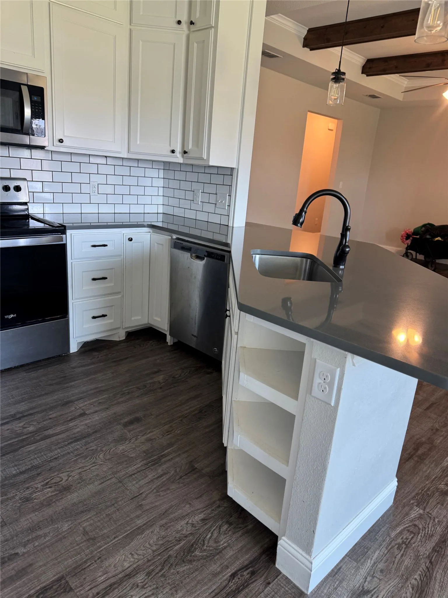 Single Family Residence For Rent in Taylor County , 135 Carriage Hills, Abilene, Texas 79602, 4 Bedroom, 2 Bathroom, 2 Garage spaces, 1,753 Sqft, built in 2020, mls#21339568, Real Estate Agent in Abilene, Homes For Rent in Taylor county, Homes For Rent in Abilene, Realtor in Abilene Texas, Real Estate Brokerage Independent Realty Texas, Luminita Cordes Realtor