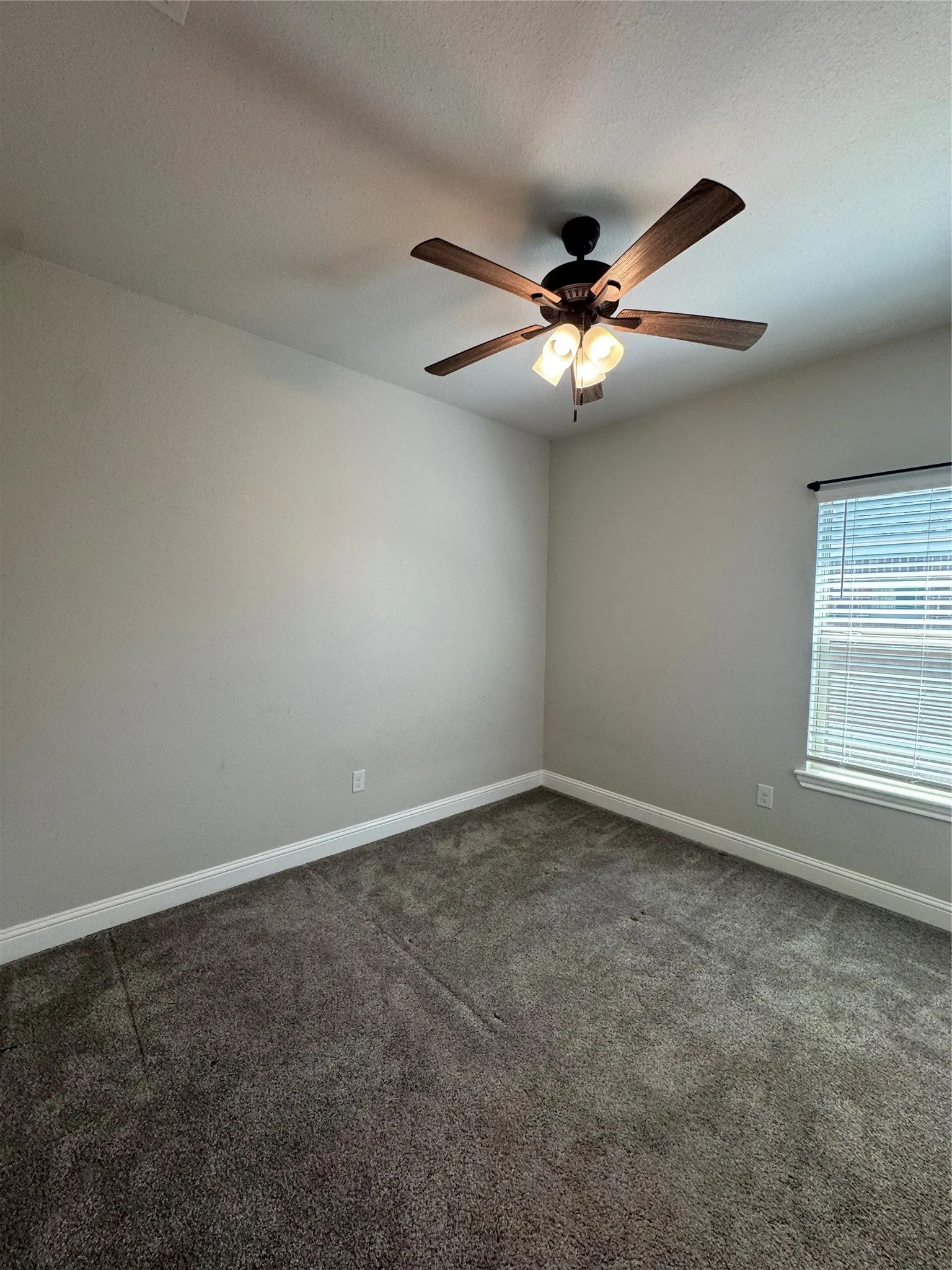 Single Family Residence For Rent in Taylor County , 135 Carriage Hills, Abilene, Texas 79602, 4 Bedroom, 2 Bathroom, 2 Garage spaces, 1,753 Sqft, built in 2020, mls#21339568, Real Estate Agent in Abilene, Homes For Rent in Taylor county, Homes For Rent in Abilene, Realtor in Abilene Texas, Real Estate Brokerage Independent Realty Texas, Luminita Cordes Realtor