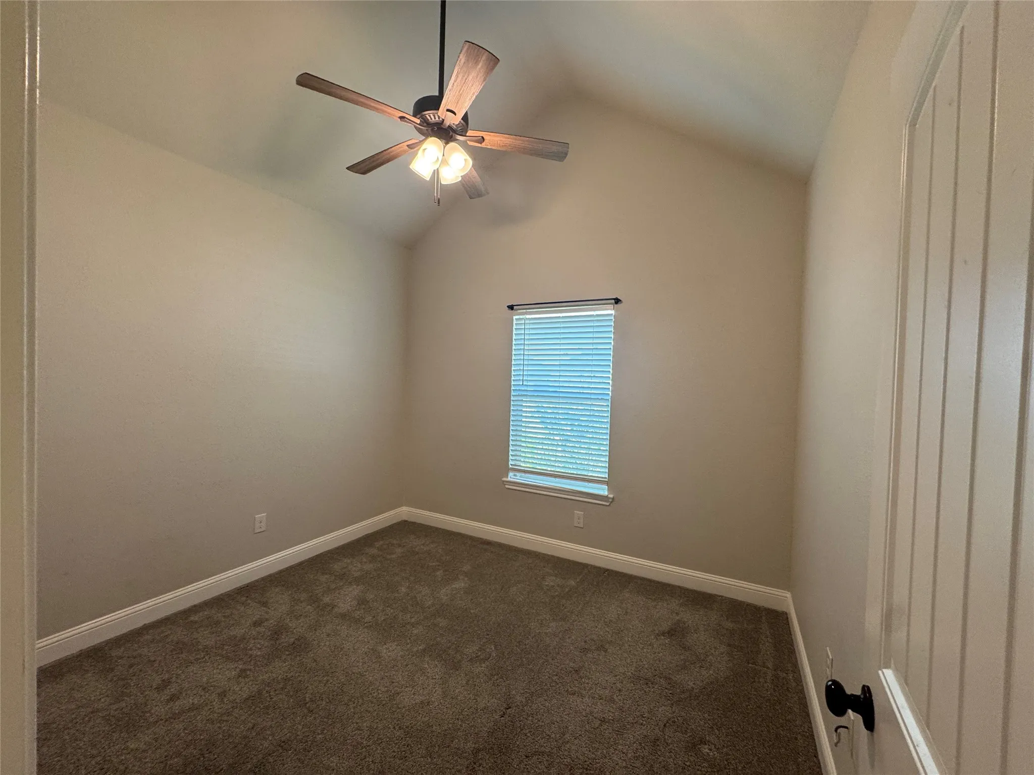 Single Family Residence For Rent in Taylor County , 135 Carriage Hills, Abilene, Texas 79602, 4 Bedroom, 2 Bathroom, 2 Garage spaces, 1,753 Sqft, built in 2020, mls#21339568, Real Estate Agent in Abilene, Homes For Rent in Taylor county, Homes For Rent in Abilene, Realtor in Abilene Texas, Real Estate Brokerage Independent Realty Texas, Luminita Cordes Realtor