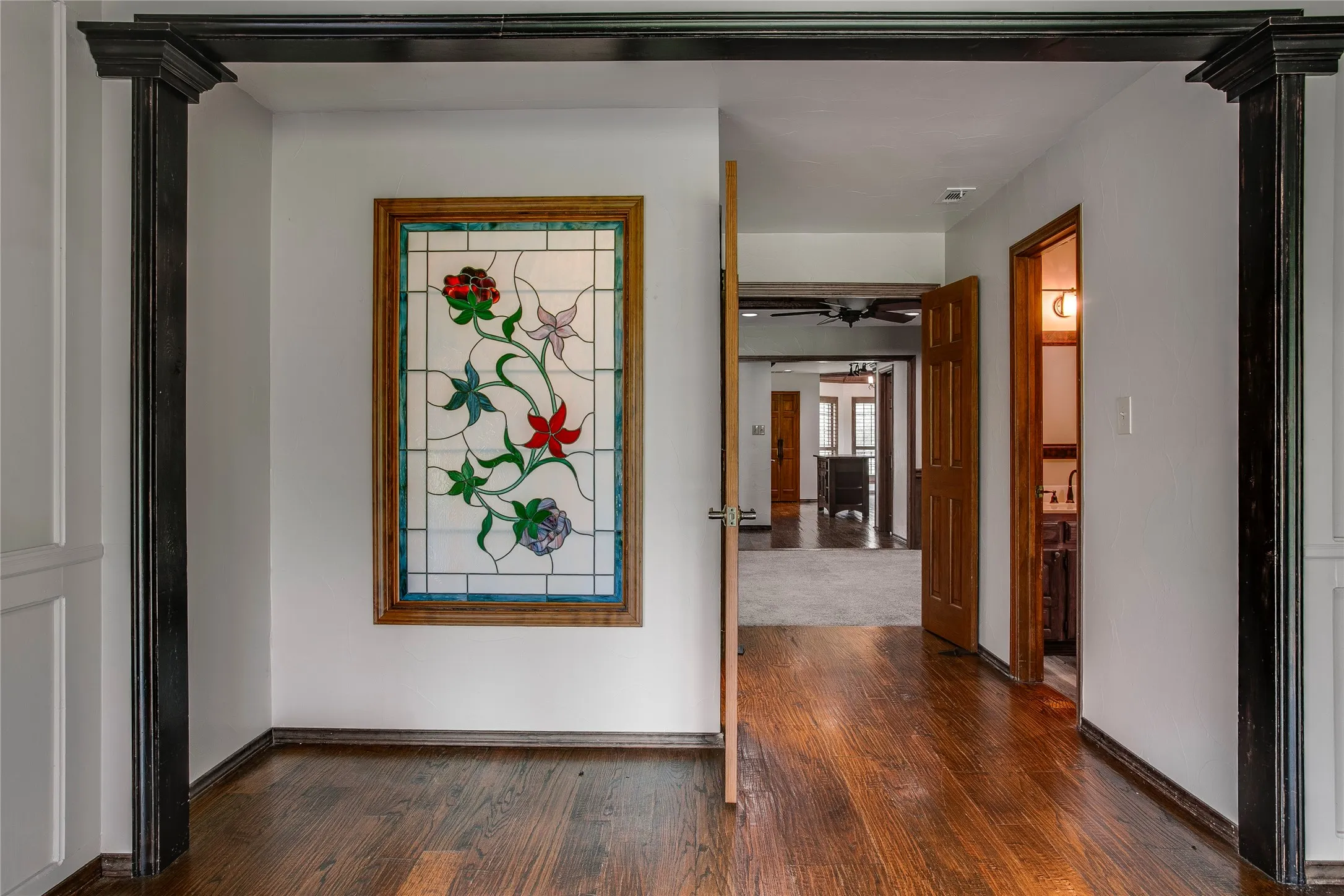 Single Family Residence For Rent in Dallas County , 365 E Tripp Road, Sunnyvale, Texas 75182, 4 Bedrooms, 3 Bathrooms, Garage spaces, 2,783 Sqft, built in 1984, Price $3,350, mls#21336370, Real Estate Agent in Sunnyvale, Homes For Rent in Dallas county, Homes For Rent in Sunnyvale, Realtor in Sunnyvale Texas, Real Estate Brokerage Independent Realty Texas, Luminita Cordes Realtor