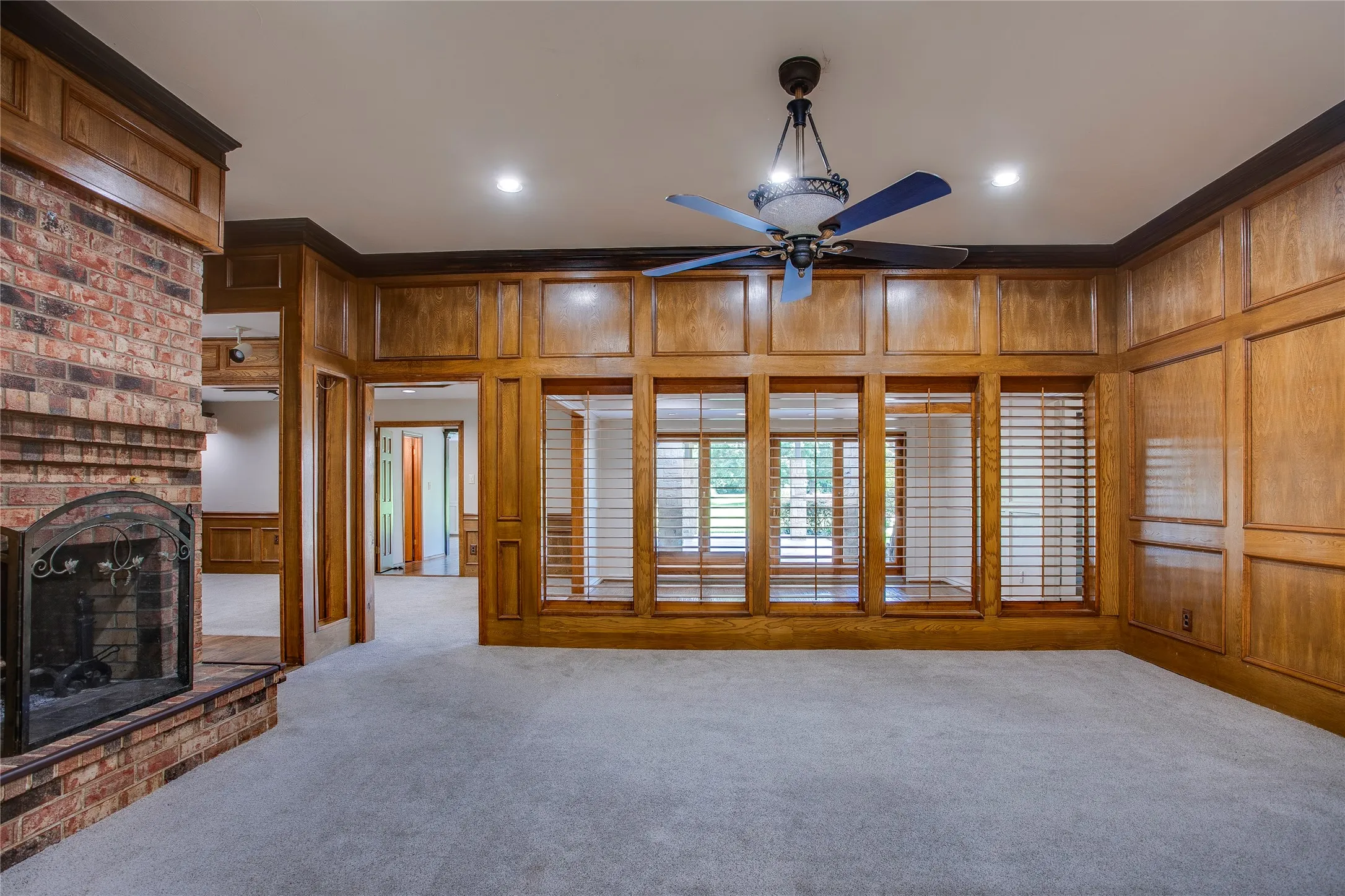 Single Family Residence For Rent in Dallas County , 365 E Tripp Road, Sunnyvale, Texas 75182, 4 Bedrooms, 3 Bathrooms, Garage spaces, 2,783 Sqft, built in 1984, Price $3,350, mls#21336370, Real Estate Agent in Sunnyvale, Homes For Rent in Dallas county, Homes For Rent in Sunnyvale, Realtor in Sunnyvale Texas, Real Estate Brokerage Independent Realty Texas, Luminita Cordes Realtor
