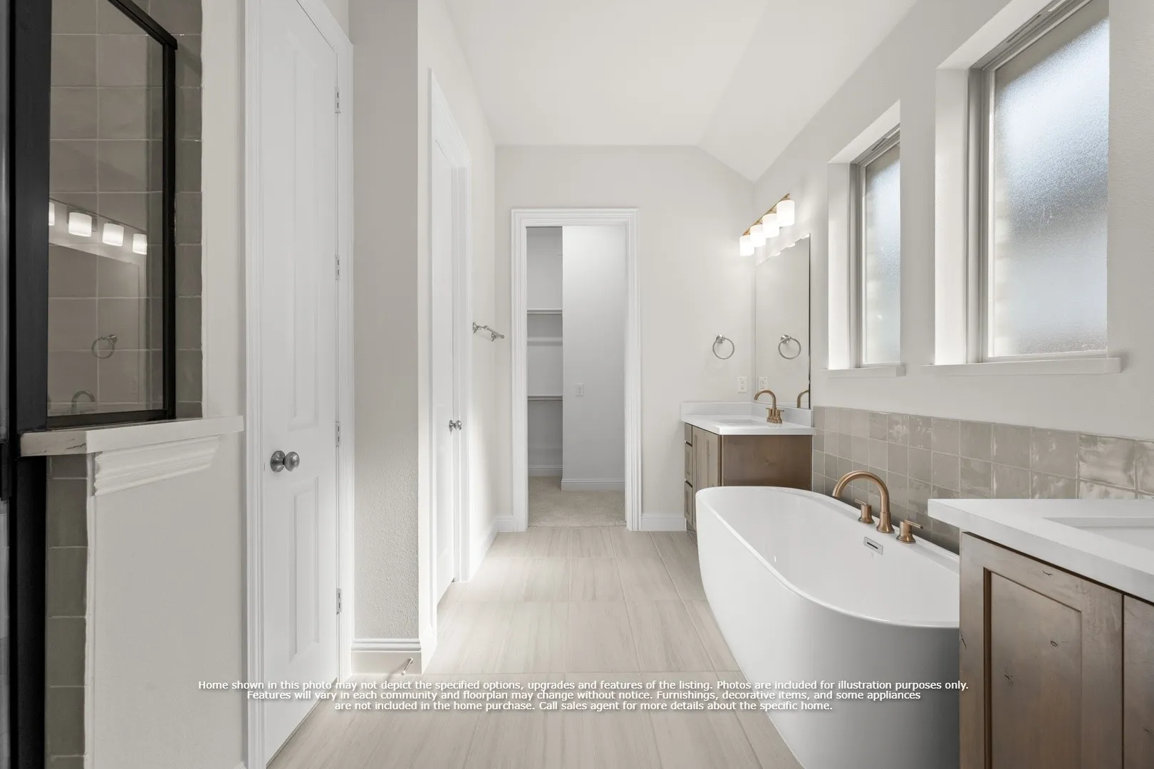 20_1837 Flowing Ridge- Primary Suite-3.jpg