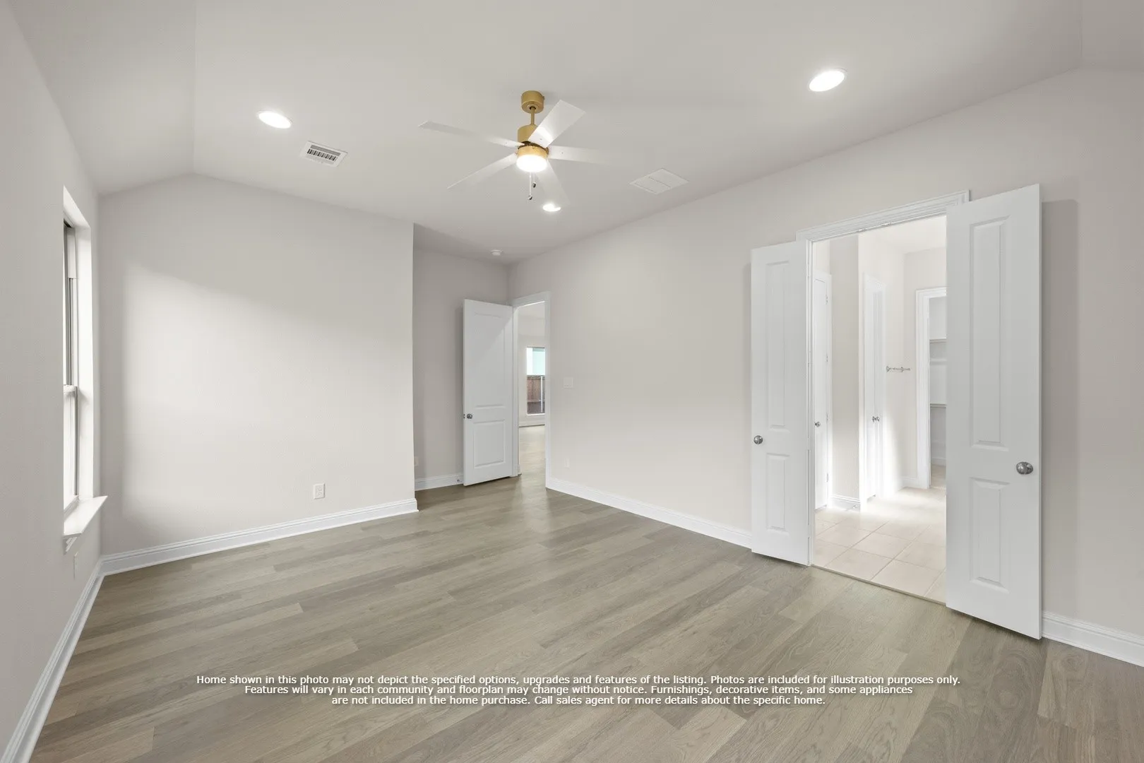 19_1837 Flowing Ridge- Primary Suite-2.jpg