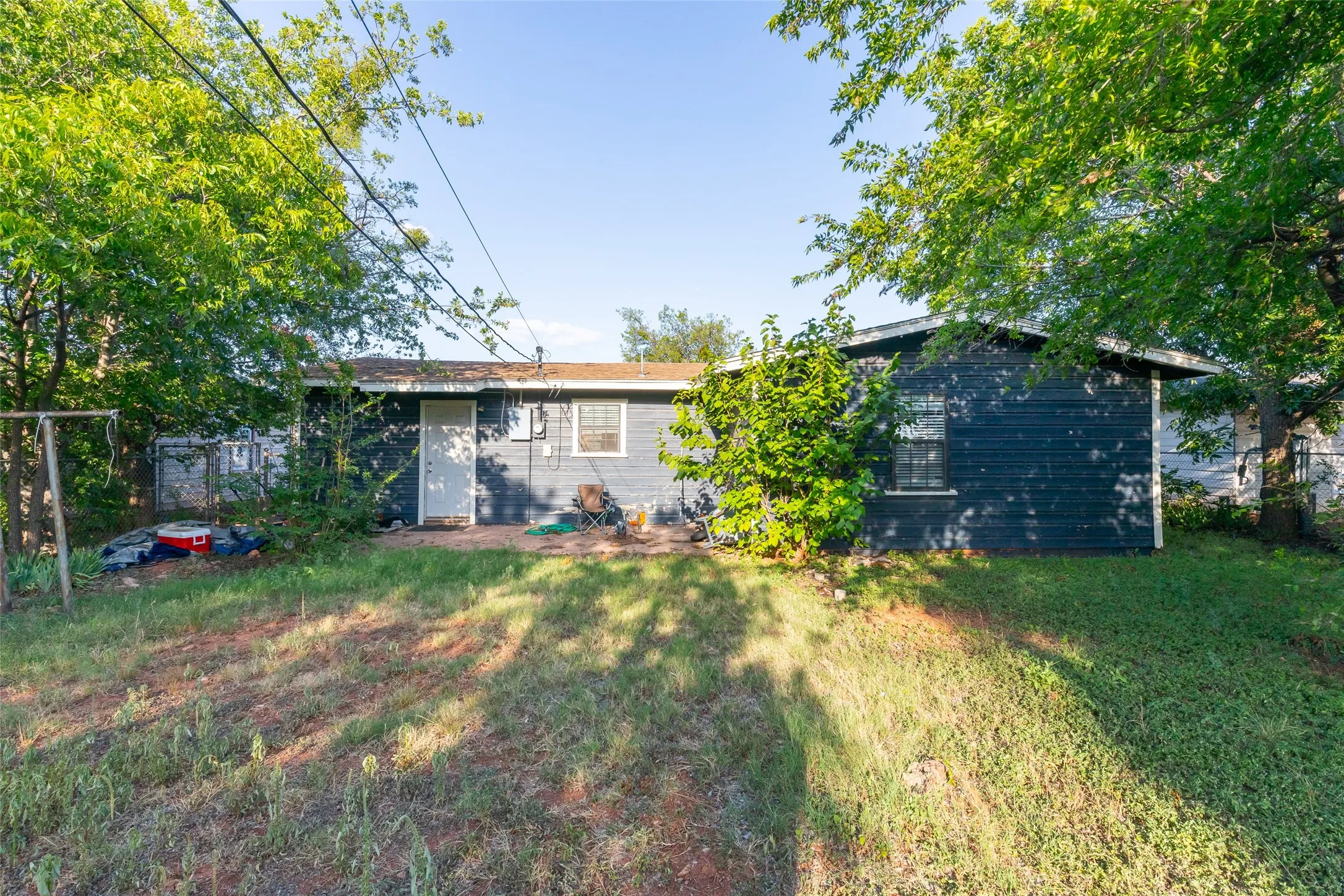 Single Family Residence For Sale in Taylor County , 2218 N Mockingbird, Abilene, Texas 79603, 3 Bedroom, 1 Bathroom, Garage spaces, 1,304 Sqft, built in 1956, mls#21339857, Real Estate Agent in Abilene, Homes For Sale in Taylor county, Homes For Sale in Abilene, Realtor in Abilene Texas, Real Estate Brokerage Independent Realty Texas, Luminita Cordes Realtor