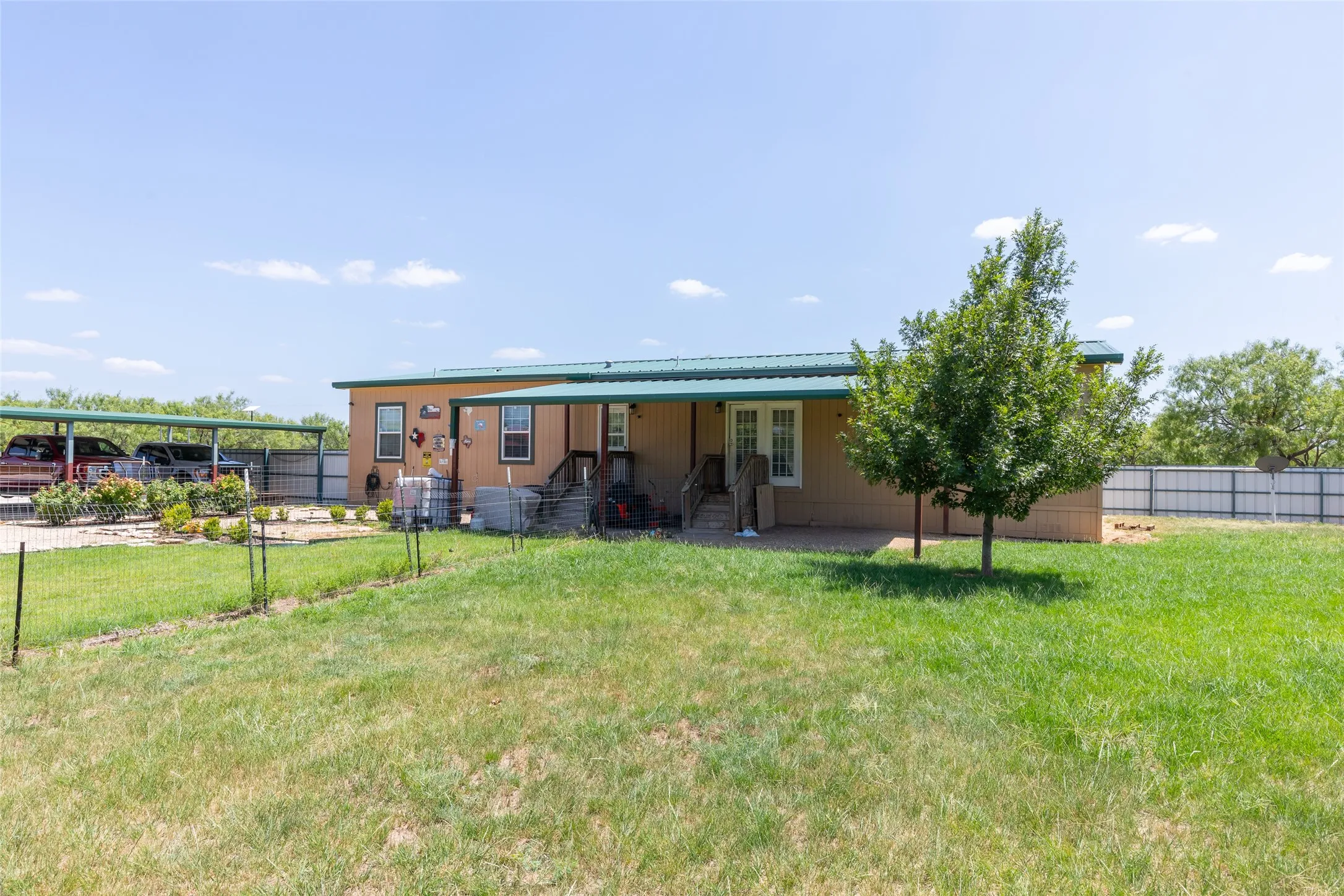 Single Family Residence For Sale in Callahan County , 239 County Road 123, Abilene, Texas 79601, 3 Bedroom, 2 Bathroom, Garage spaces, 2,040 Sqft, built in 2015, mls#21338580, Real Estate Agent in Abilene, Homes For Sale in Callahan county, Homes For Sale in Abilene, Realtor in Abilene Texas, Real Estate Brokerage Independent Realty Texas, Luminita Cordes Realtor