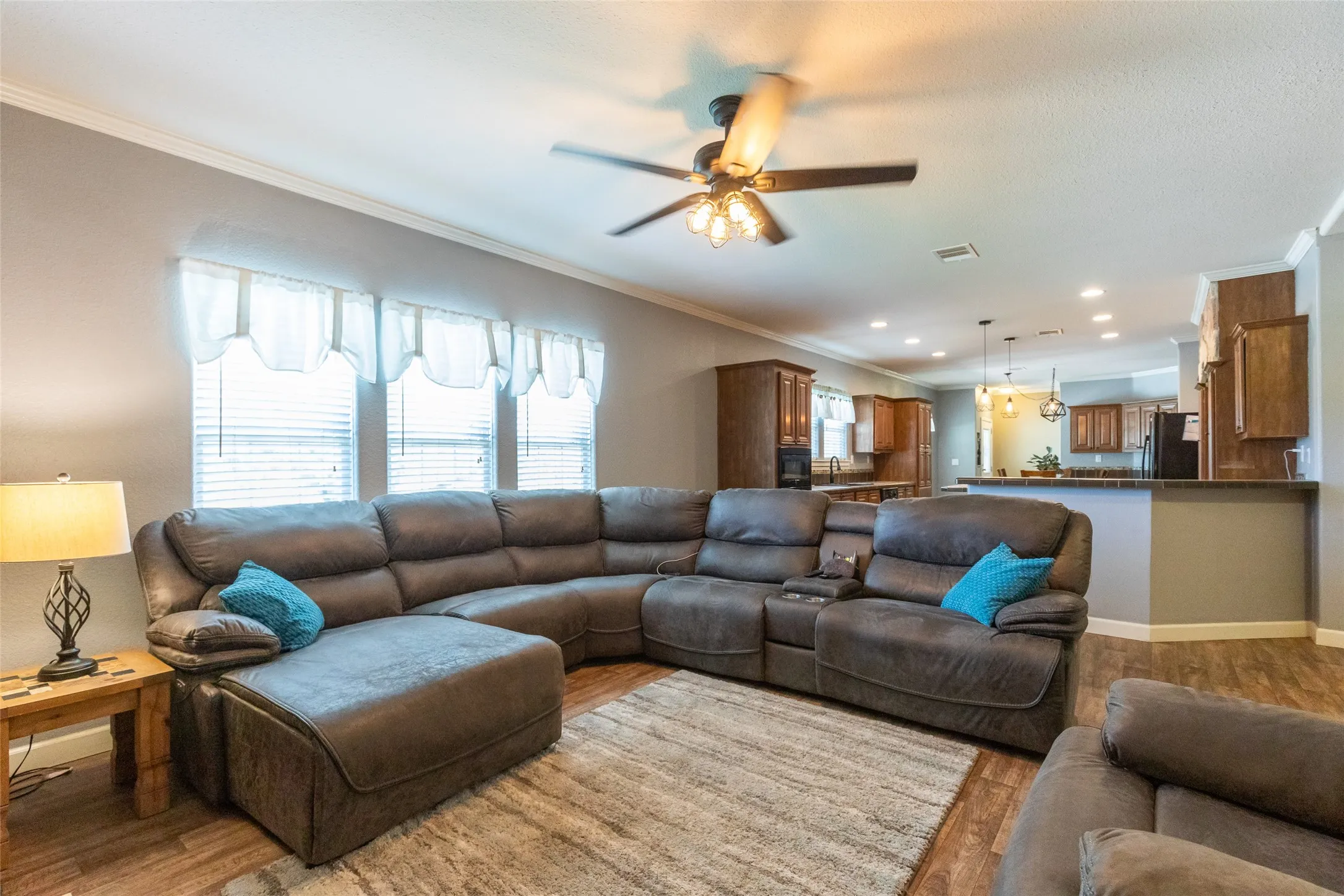 Single Family Residence For Sale in Callahan County , 239 County Road 123, Abilene, Texas 79601, 3 Bedroom, 2 Bathroom, Garage spaces, 2,040 Sqft, built in 2015, mls#21338580, Real Estate Agent in Abilene, Homes For Sale in Callahan county, Homes For Sale in Abilene, Realtor in Abilene Texas, Real Estate Brokerage Independent Realty Texas, Luminita Cordes Realtor
