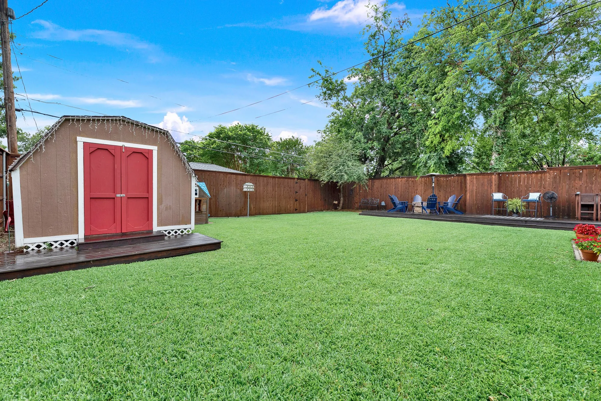 Single Family Residence For Sale in Dallas County , 8835 Larchwood Drive, Dallas, Texas 75238, 3 Bedroom, 2 Bathroom, Garage spaces, 1,646 Sqft, built in 1955, mls#21339751, Real Estate Agent in Dallas, Homes For Sale in Dallas county, Homes For Sale in Dallas, Realtor in Dallas Texas, Real Estate Brokerage Independent Realty Texas, Luminita Cordes Realtor