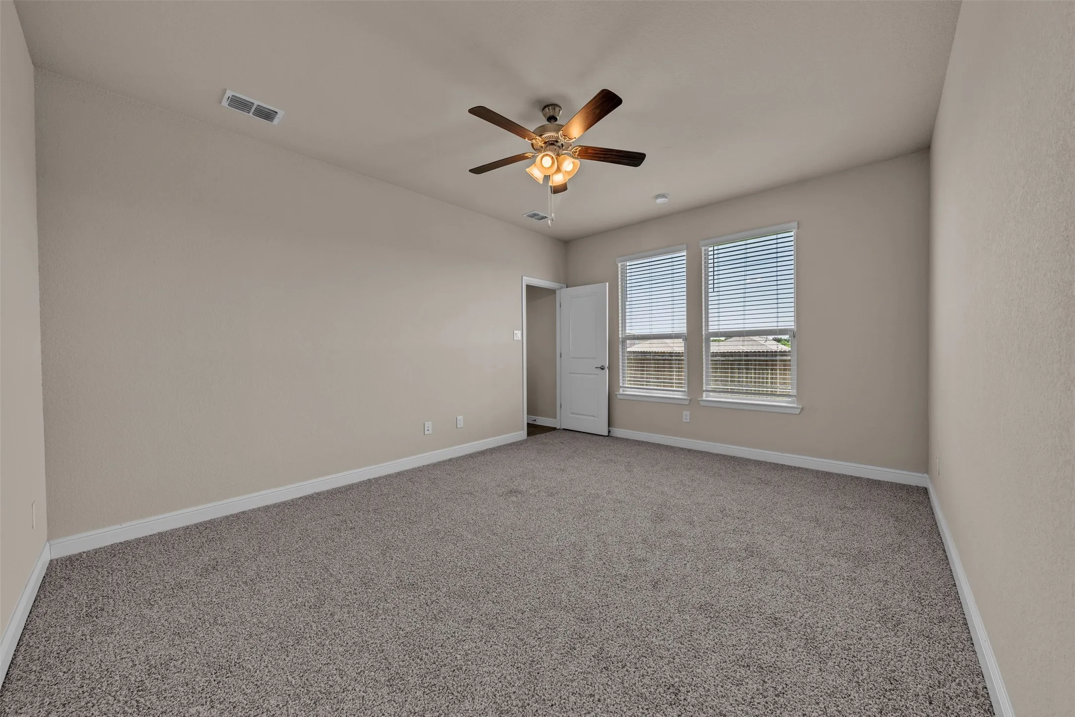 Single Family Residence For Sale in Denton County , 1016 Kirkham Way, Fort Worth, Texas 76247, 5 Bedroom, 3 Bathroom, 2 Garage spaces, 2,141 Sqft, built in 2023, mls#21317840, Real Estate Agent in Fort Worth, Homes For Sale in Denton county, Homes For Sale in Fort Worth, Realtor in Fort Worth Texas, Real Estate Brokerage Independent Realty Texas, Luminita Cordes Realtor